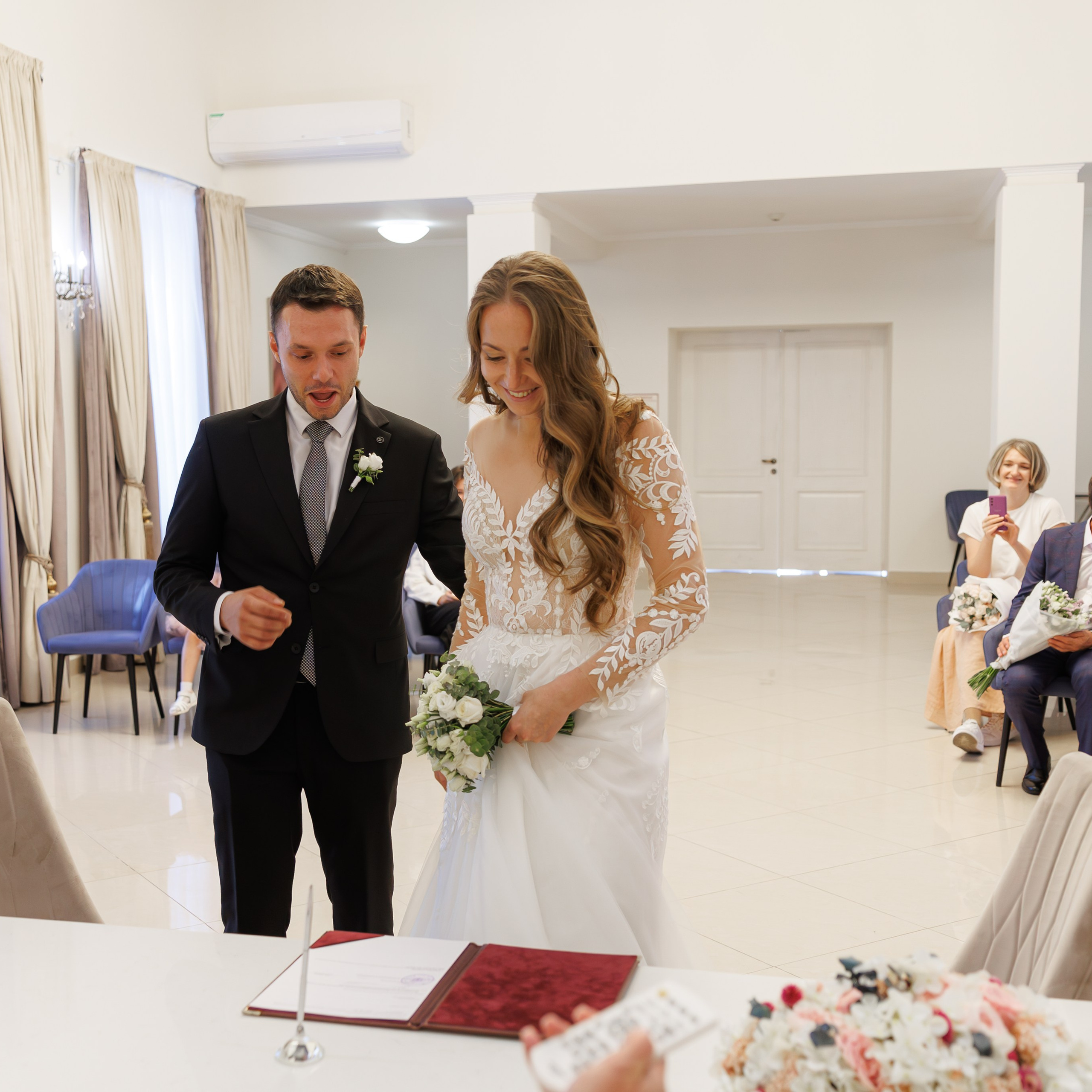 ЗАГС на ВДНХ регистрация брака, описание и особенности. Свадебный фотограф Москва и МО Сергей Киржаев