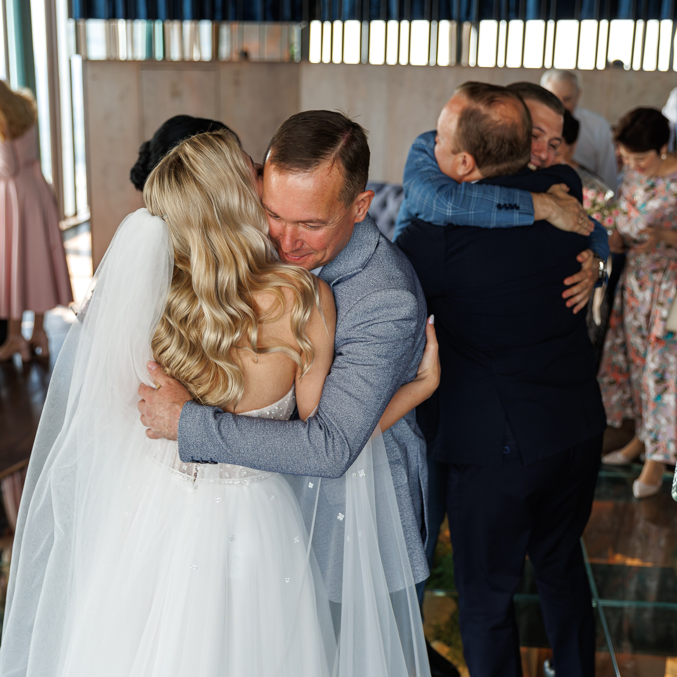 Регистрация брака в ресторане BIRDS Москва-Сити. Свадебный фотограф Москва и МО Сергей Киржаев