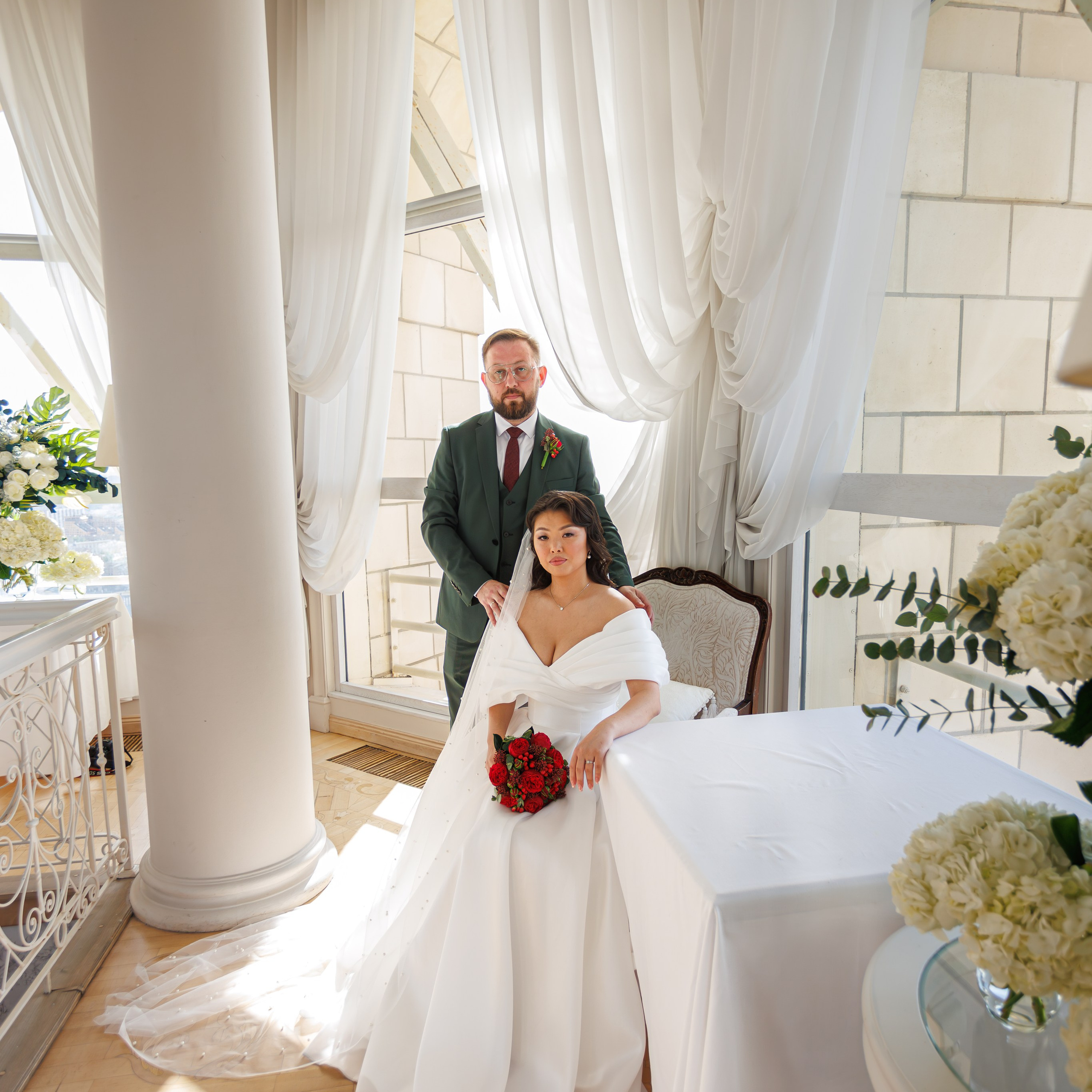 Регистрация брака в ресторане Романтик гостиница Украина. Свадебный фотограф Москва и МО Сергей Киржаев