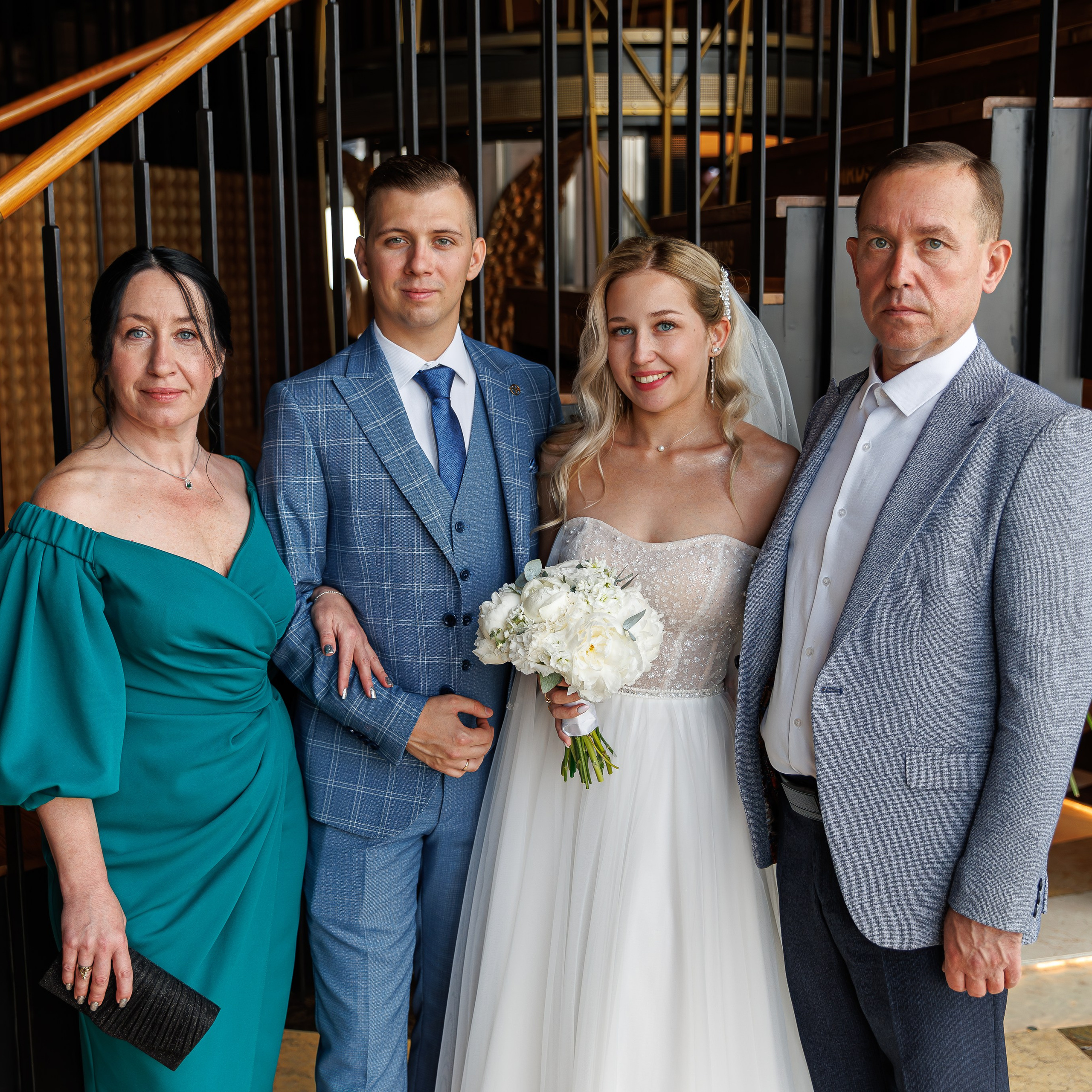 Регистрация брака в ресторане BIRDS Москва-Сити. Свадебный фотограф Москва и МО Сергей Киржаев