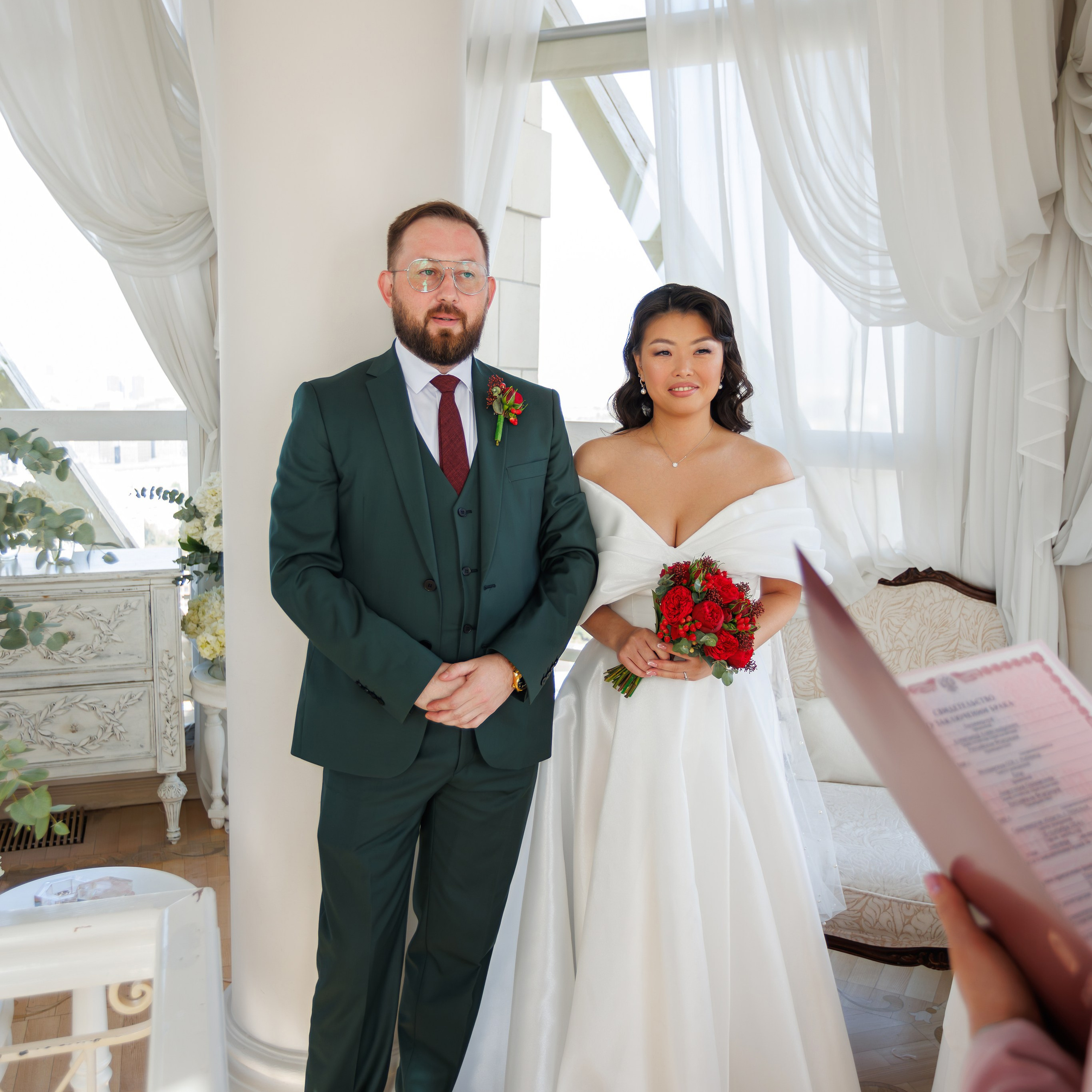 Регистрация брака в ресторане Романтик гостиница Украина. Свадебный фотограф Москва и МО Сергей Киржаев