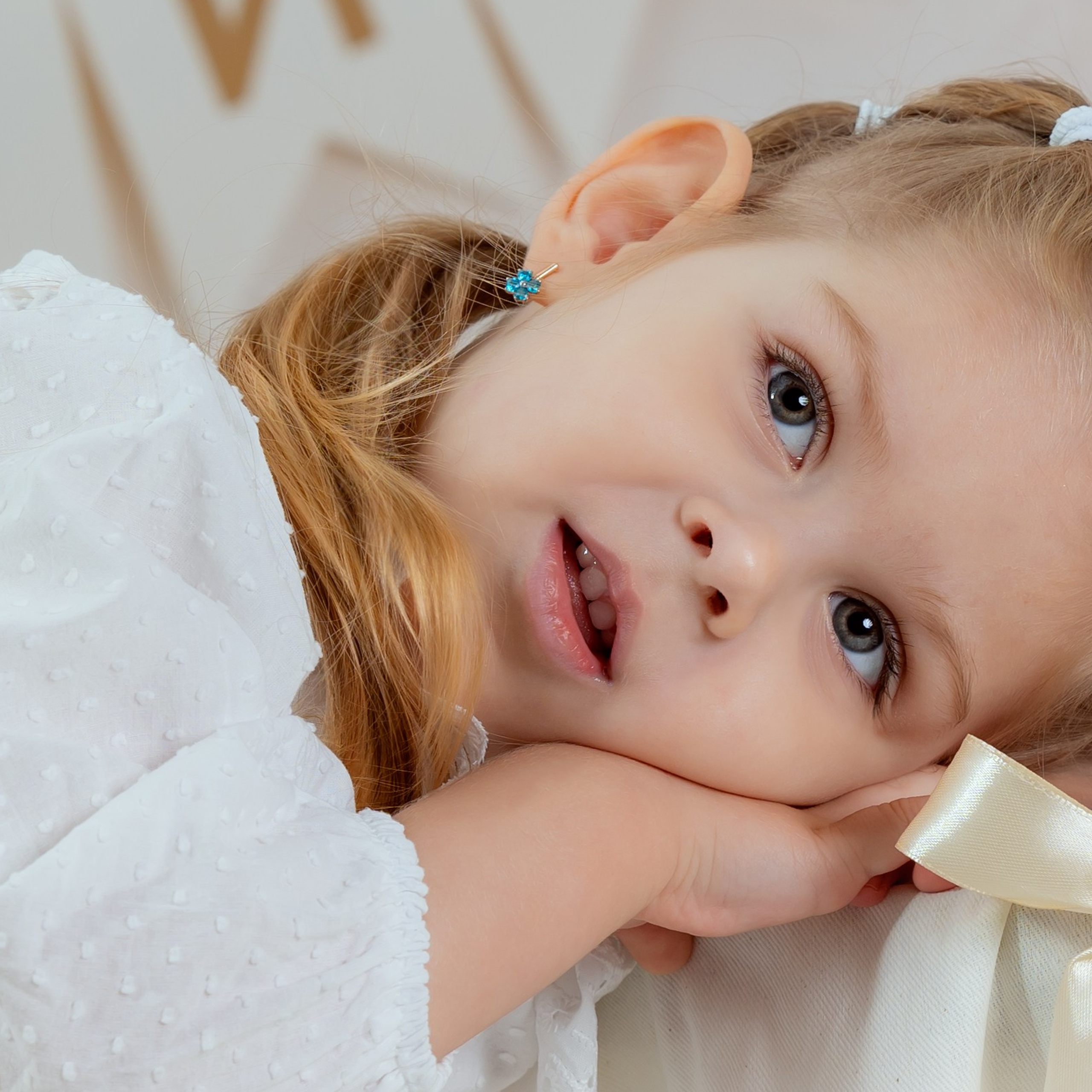 Есении 3 года