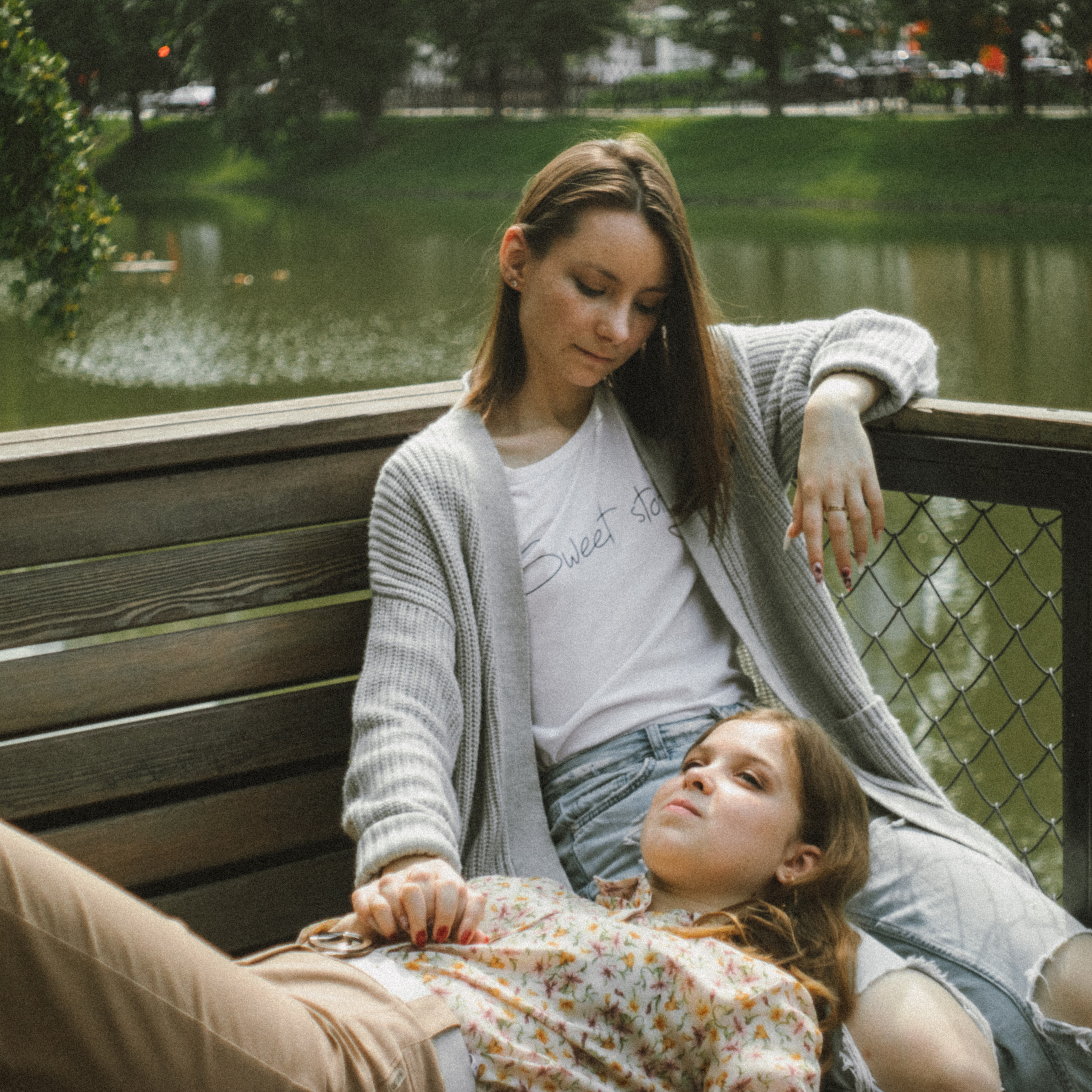 Аня и Света