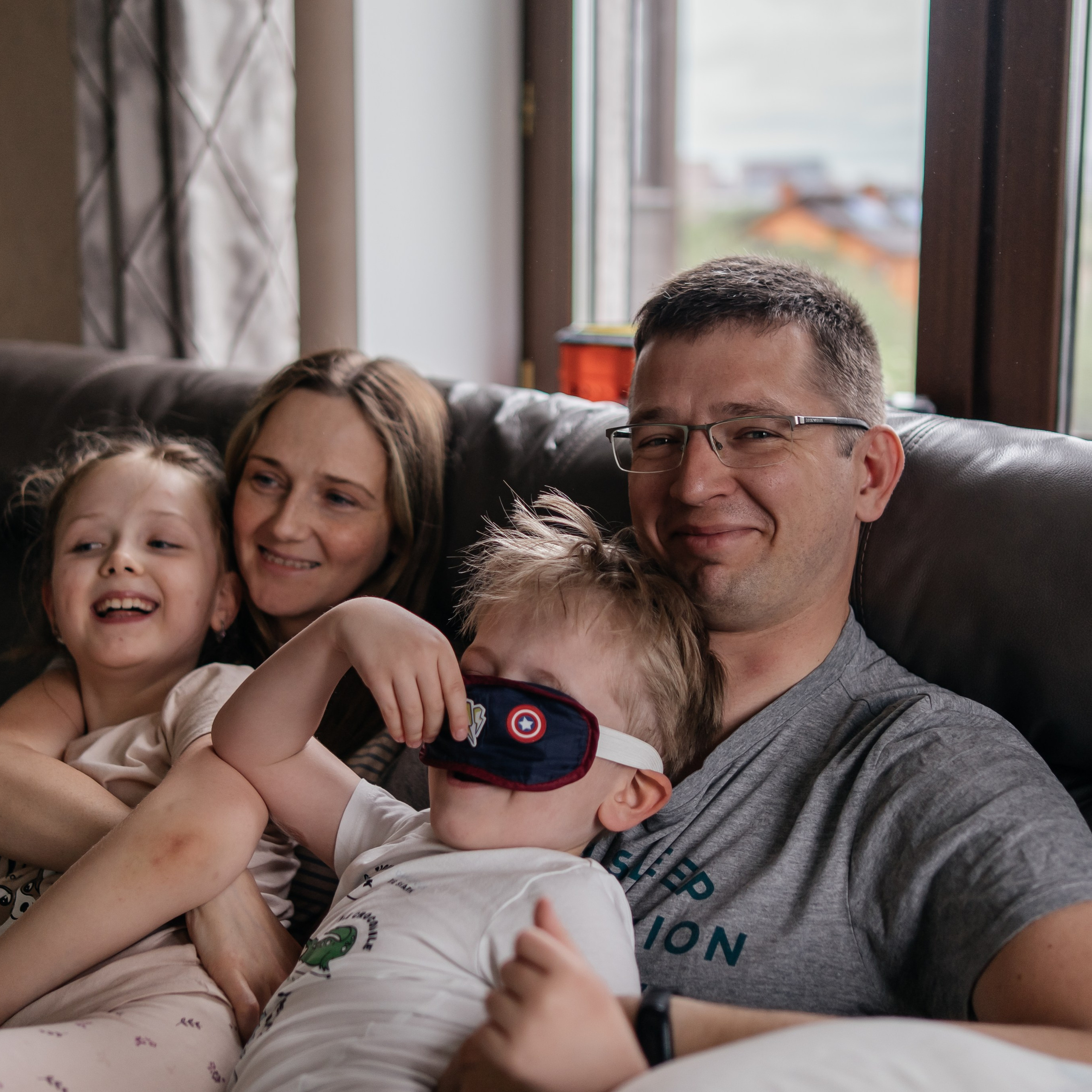 Наташа, Митя, Аня и Женя