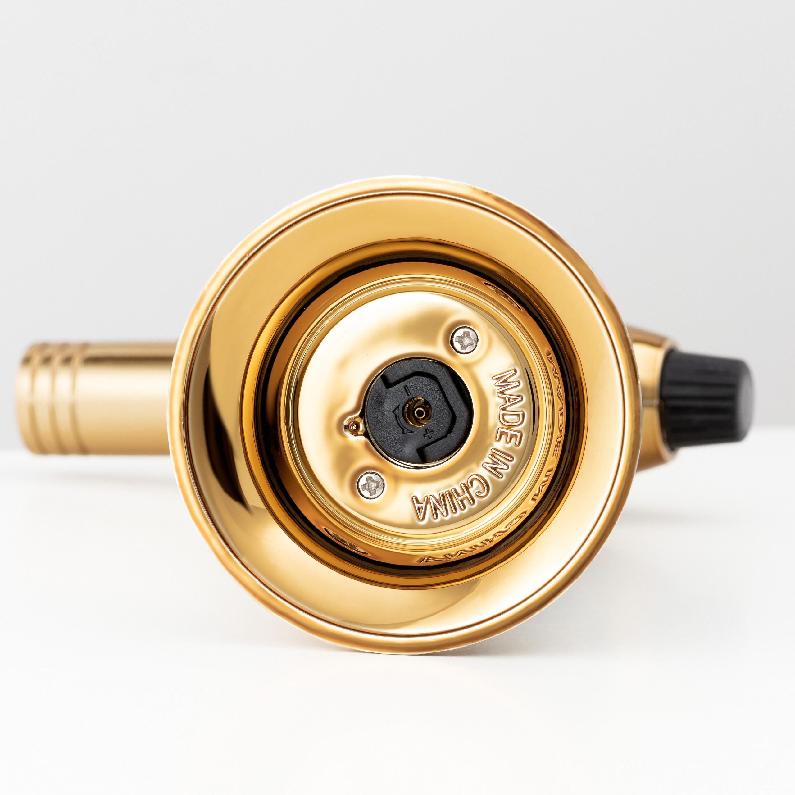 Окуриватель для виски. Предметный фотограф Северова Екатерина | Профессиональная предметная съёмка фото и видео в Санкт-Петербурге