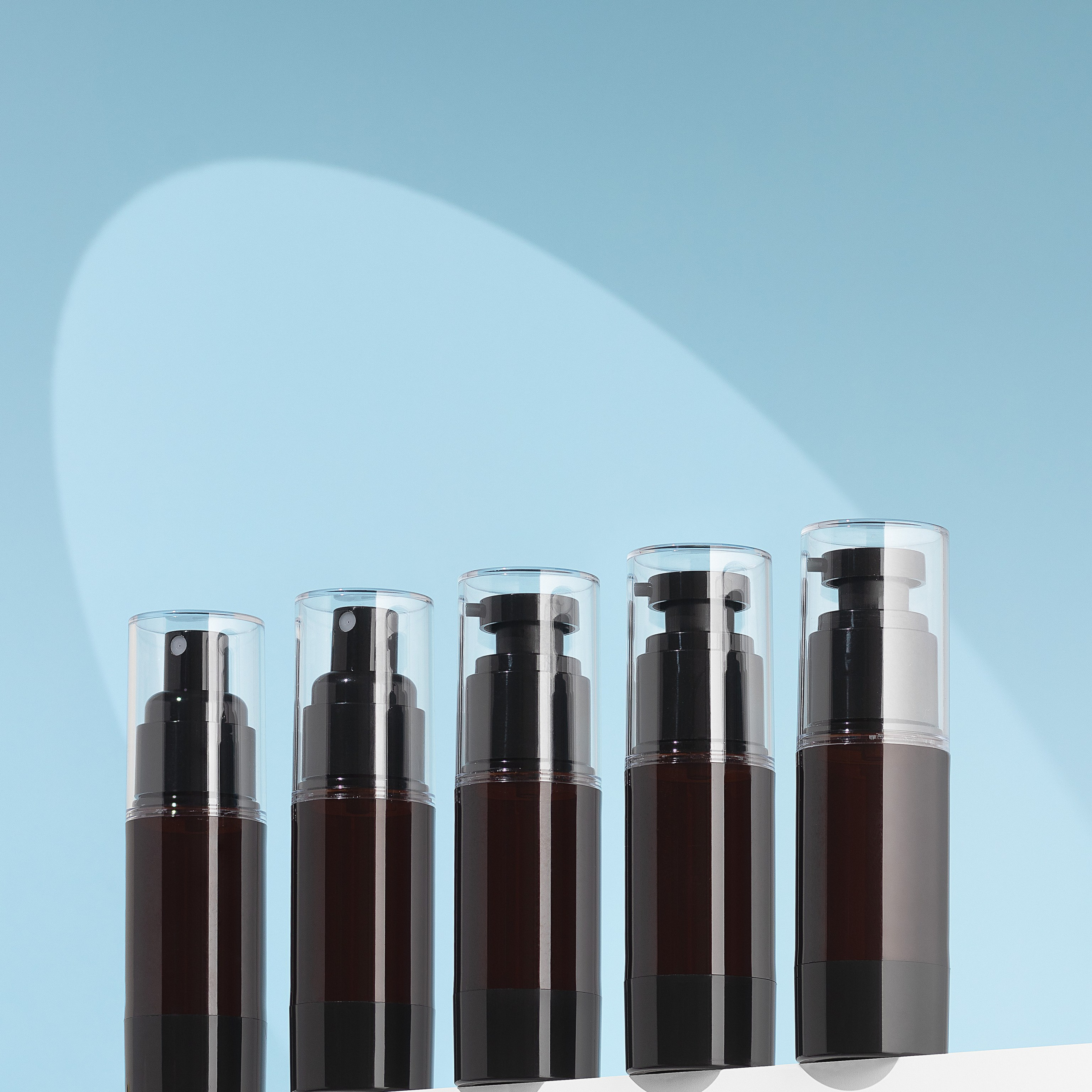 Набор дорожных флаконов Westwood. Предметный фотограф Северова Екатерина | Профессиональная предметная съёмка фото и видео в Санкт-Петербурге