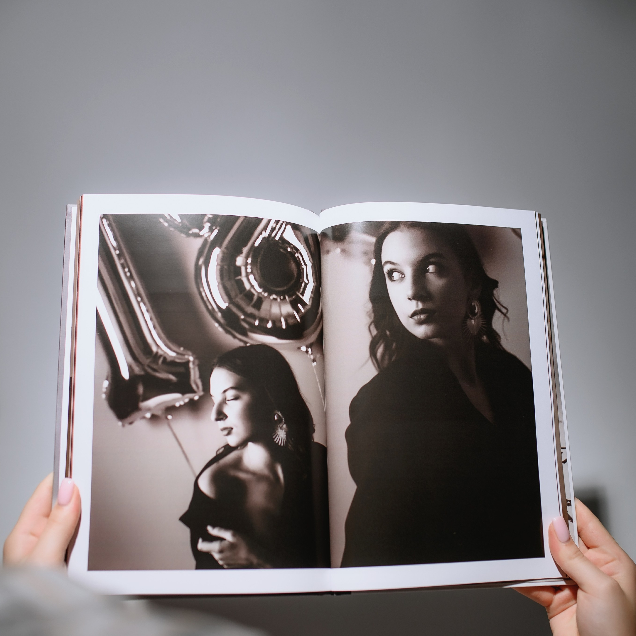 книга на 18 лет. Мягкие листы в твердой обложке