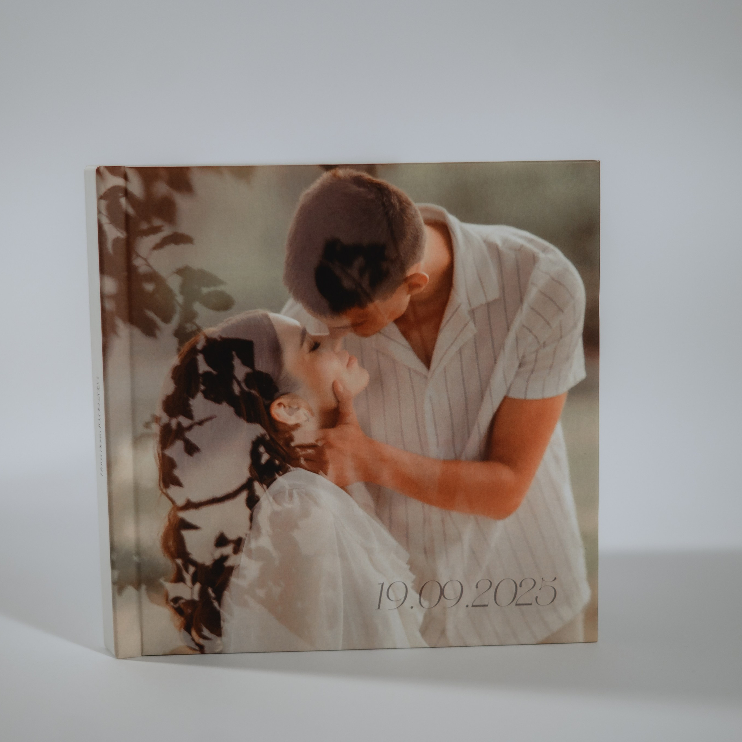 Свадебная фотокнига. 20*20 плотные листы