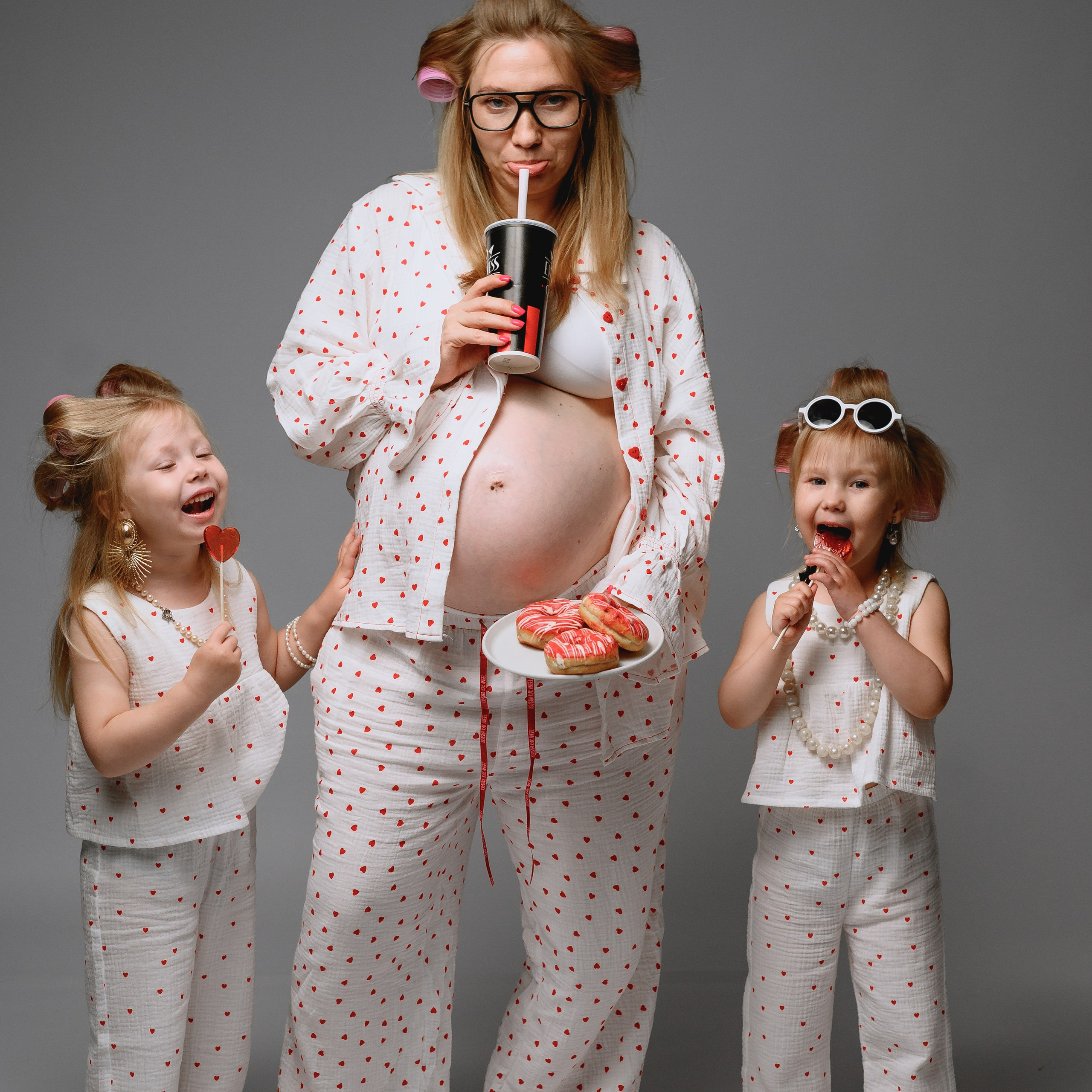 Света с девочками