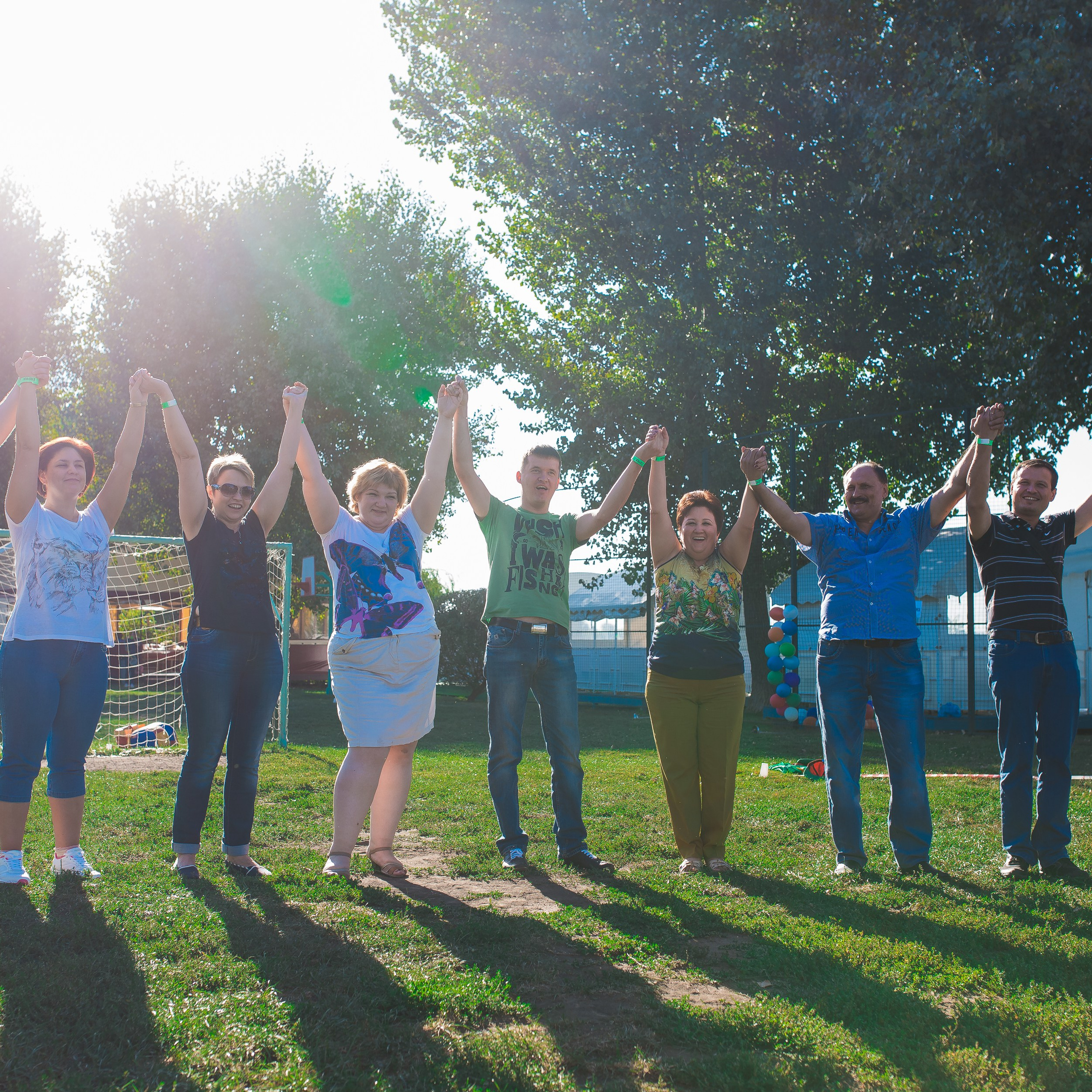 Тимбилдинг в Ростове-на-Дону: команда участвует в активной командной игре на свежем воздухе