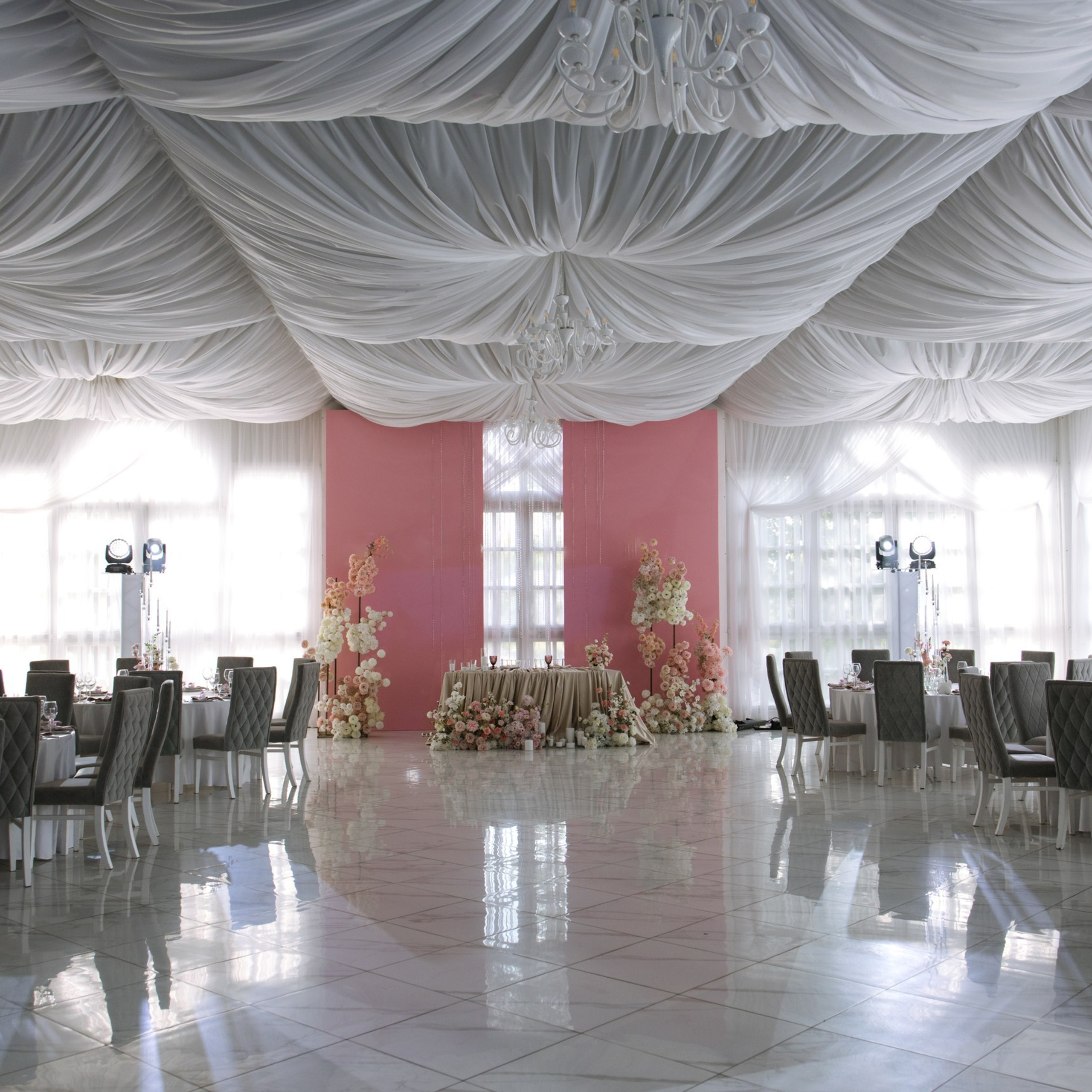 Выездная регистрация брака в Ростове-на-Дону NOVIKOVA EVENT DOM | Организация свадеб