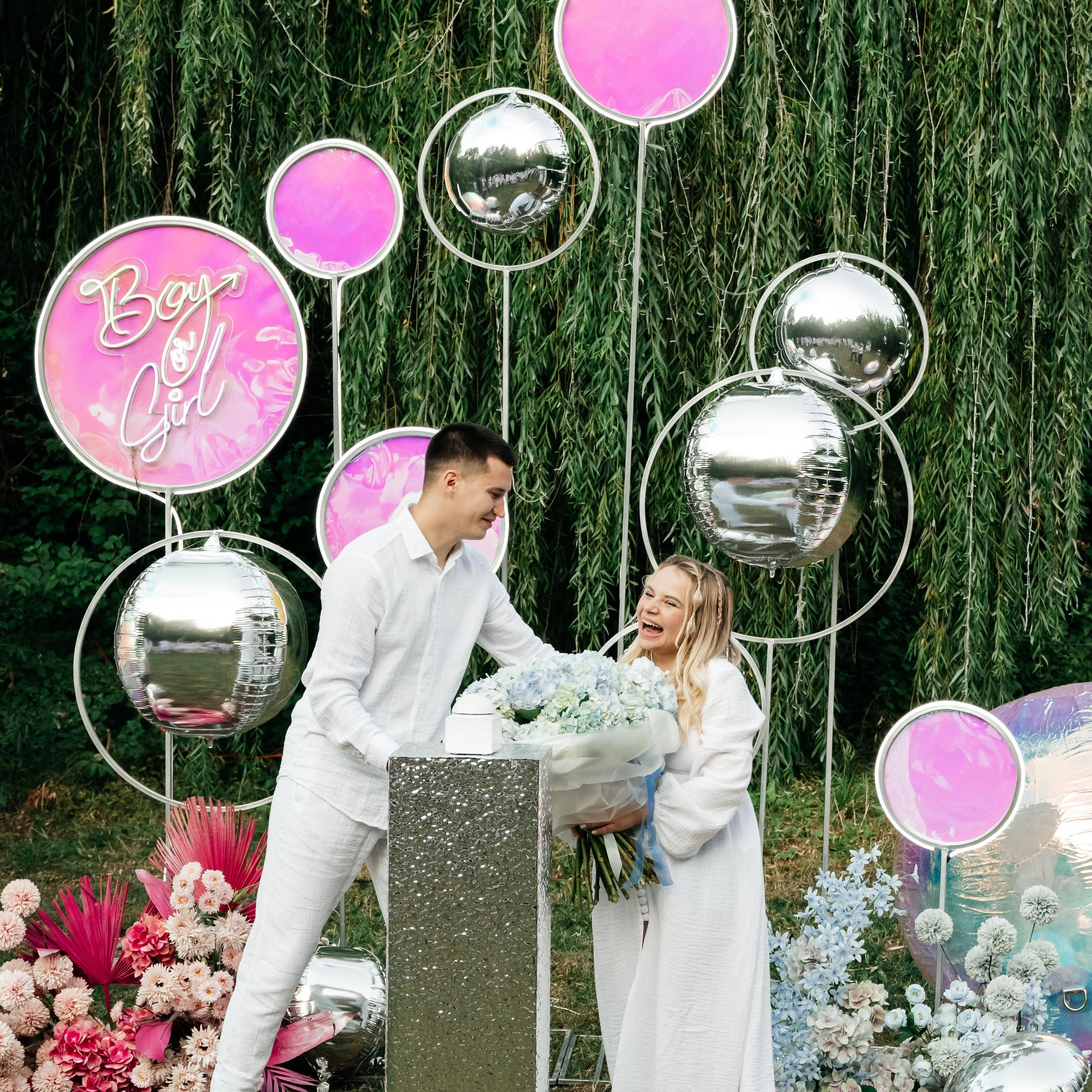 Гендер пати в Ростове-на-Дону: праздничная атмосфера на живописной поляне