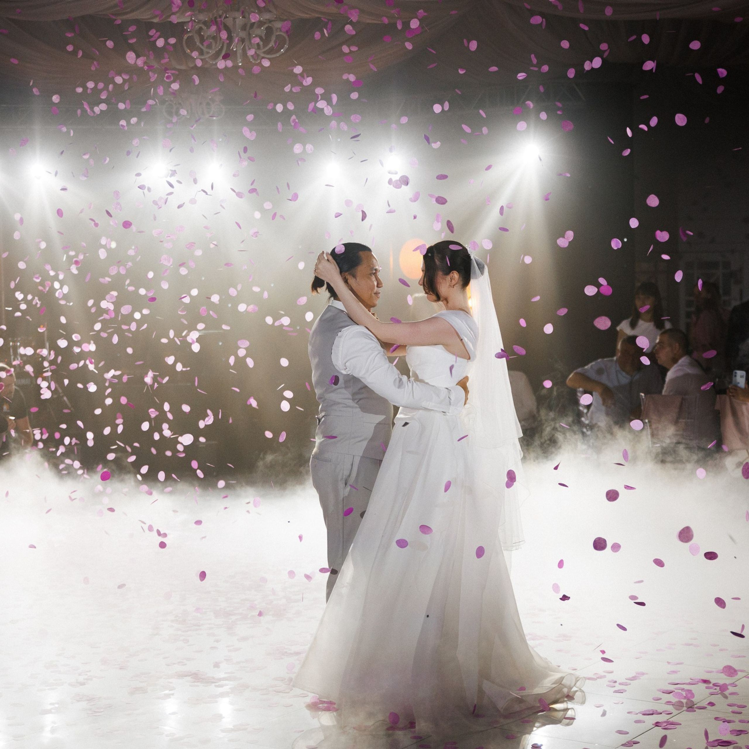 Эффектный первый танец молодожёнов в Ростове-на-Дону — постановка и координация NOVIKOVA EVENT DOM