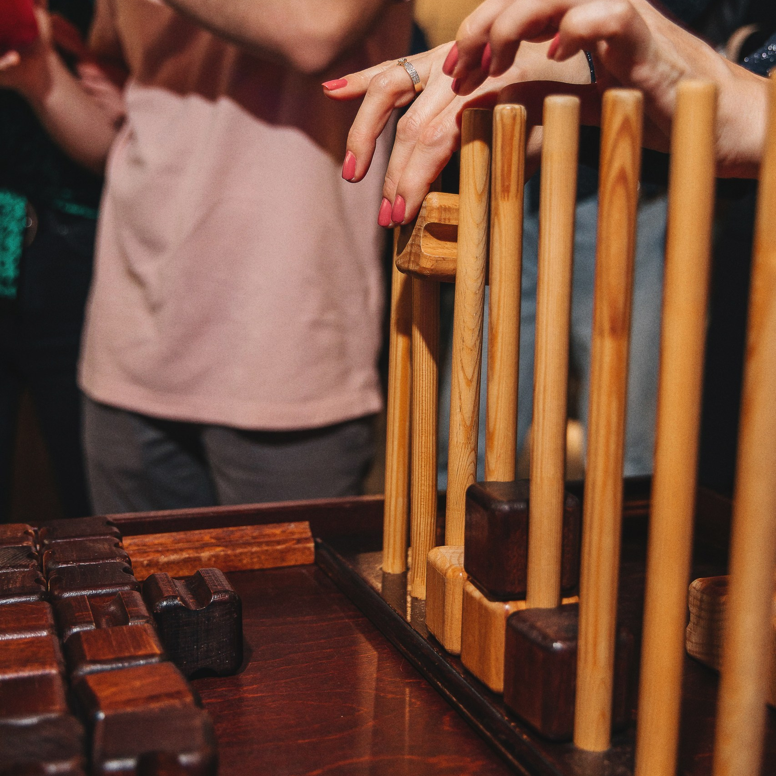 Корпоративное мероприятие в Ростове-на-Дону от Анастасии Новиковой: сотрудники общаются и участвуют в командной активности