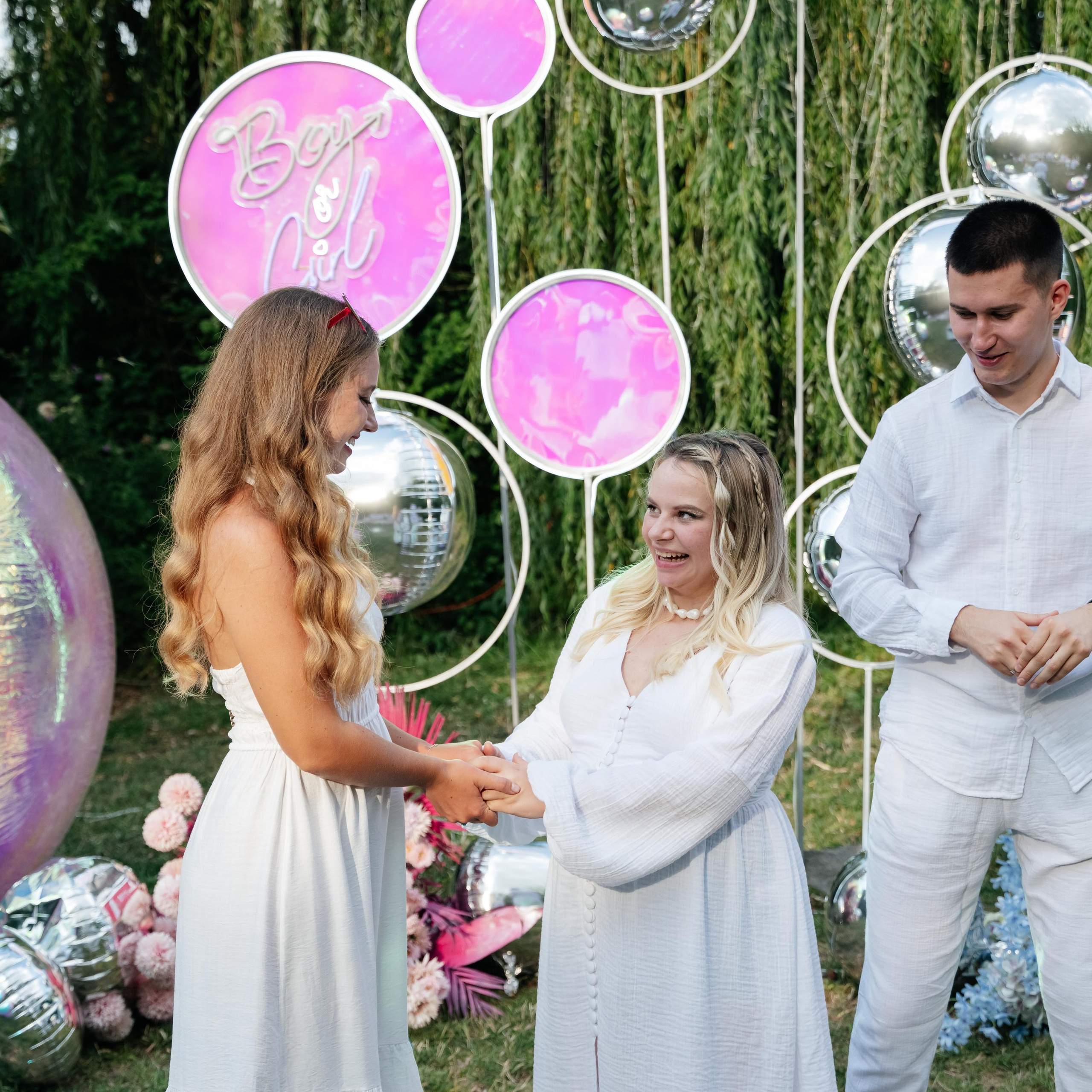 Гендер пати в Ростове-на-Дону: праздничная атмосфера на живописной поляне