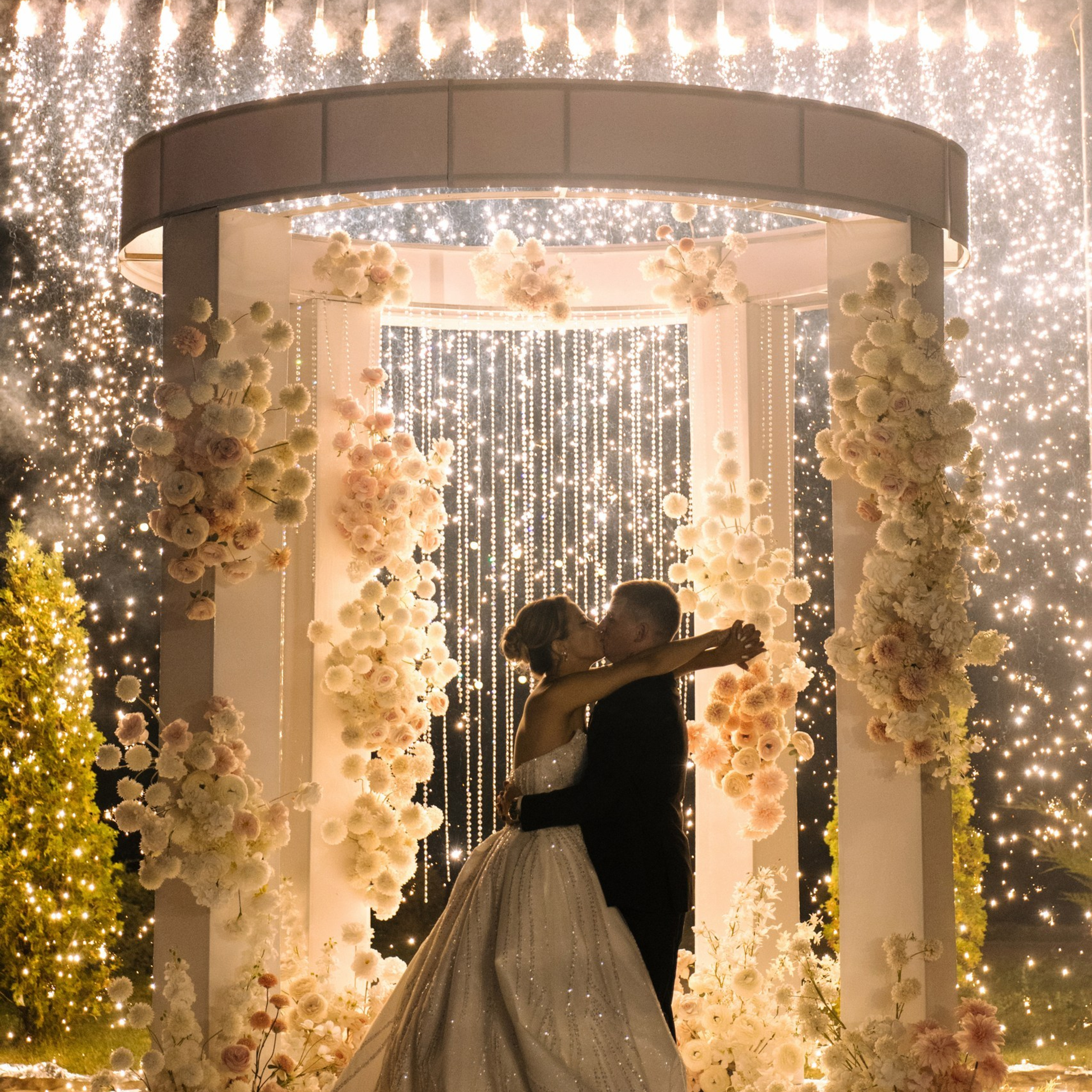 Выездная регистрация брака в Ростове-на-Дону NOVIKOVA EVENT DOM | Организация свадеб