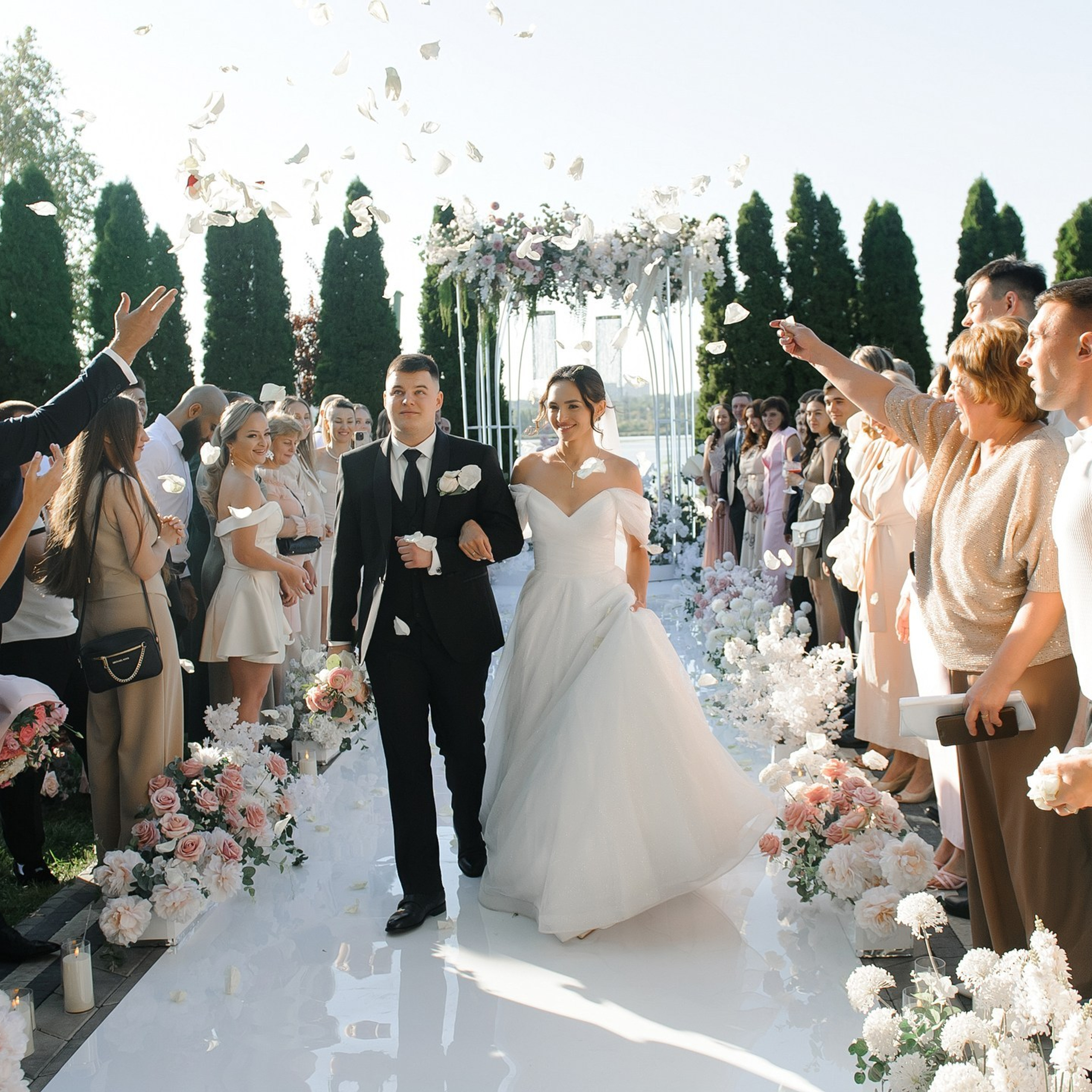 Выездная регистрация брака в Ростове-на-Дону NOVIKOVA EVENT DOM | Организация свадеб