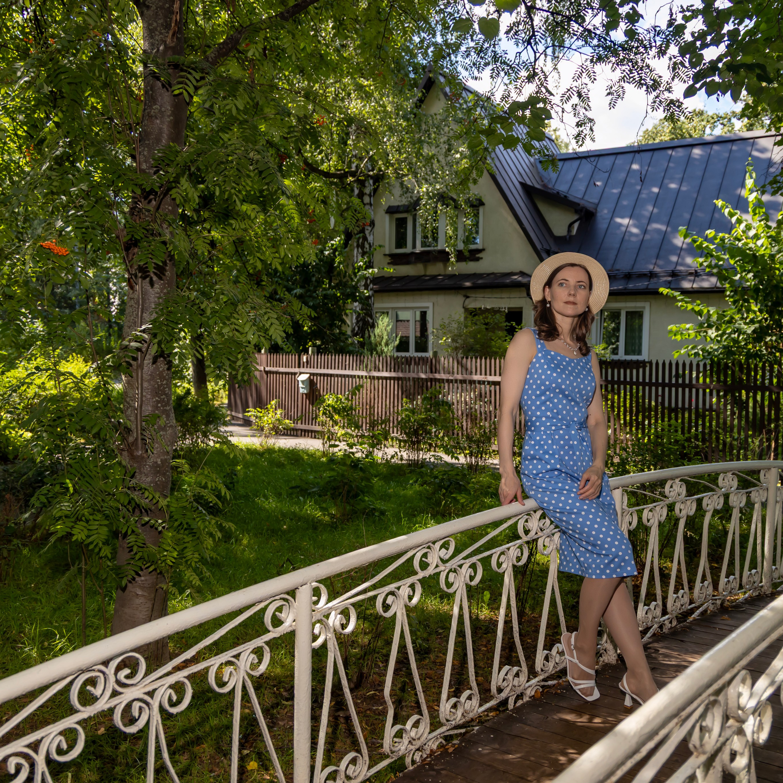 Фотосессия в поселке художников в Москве