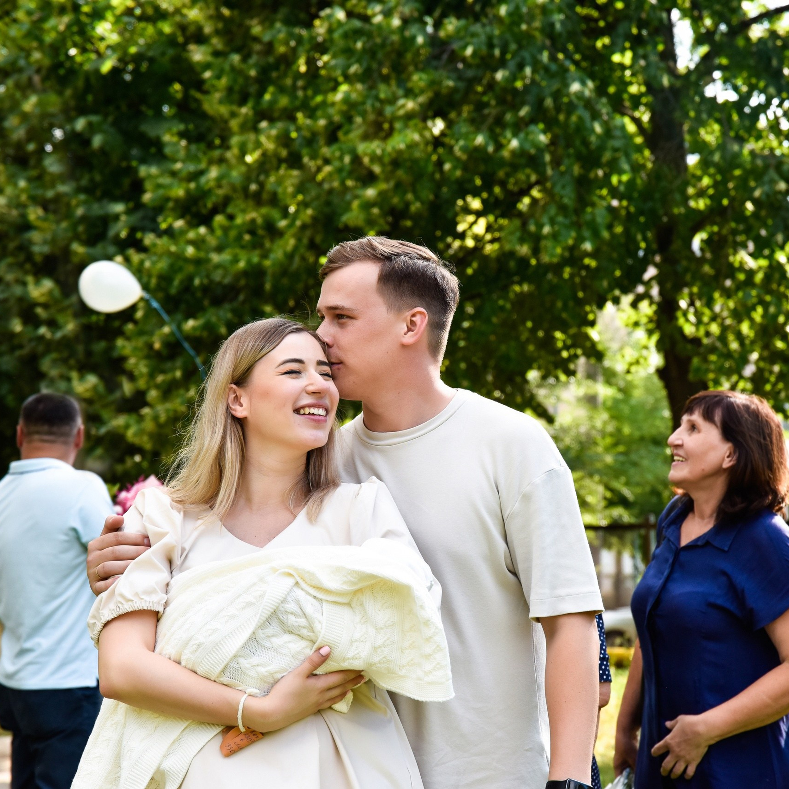 Выписка из родильного дома