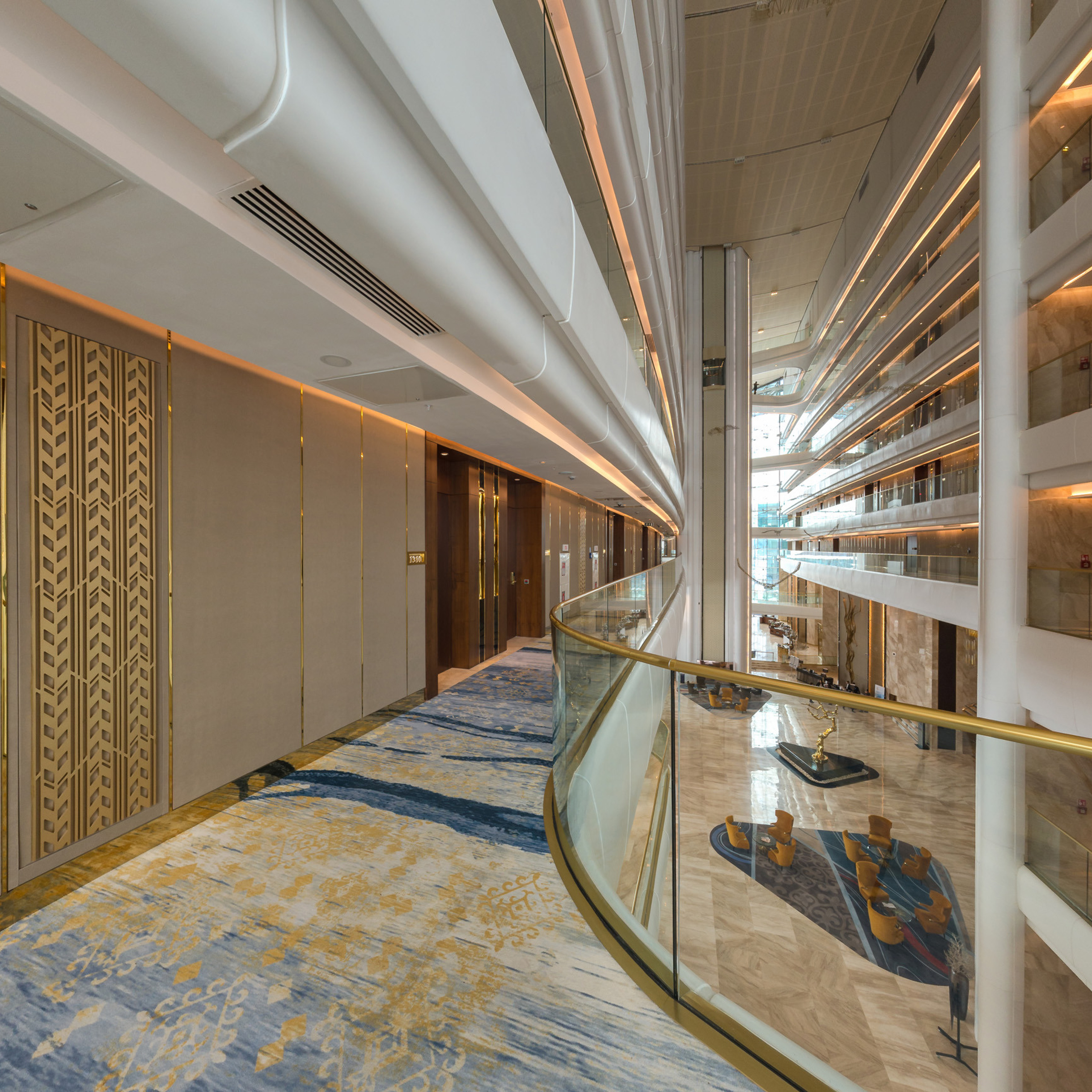 Портфолийная съемка холлов HILTON ASTANA