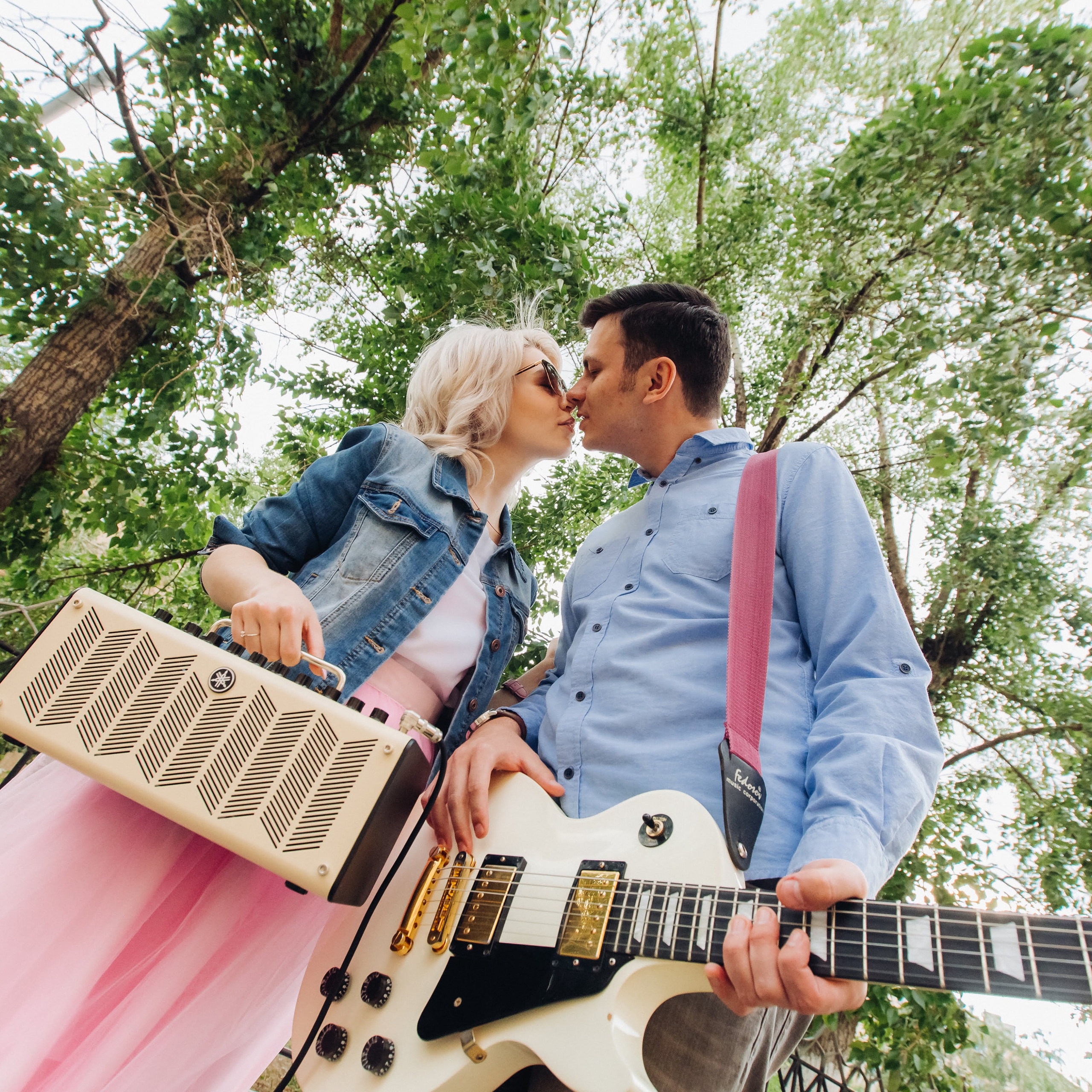 Нас связала музыка