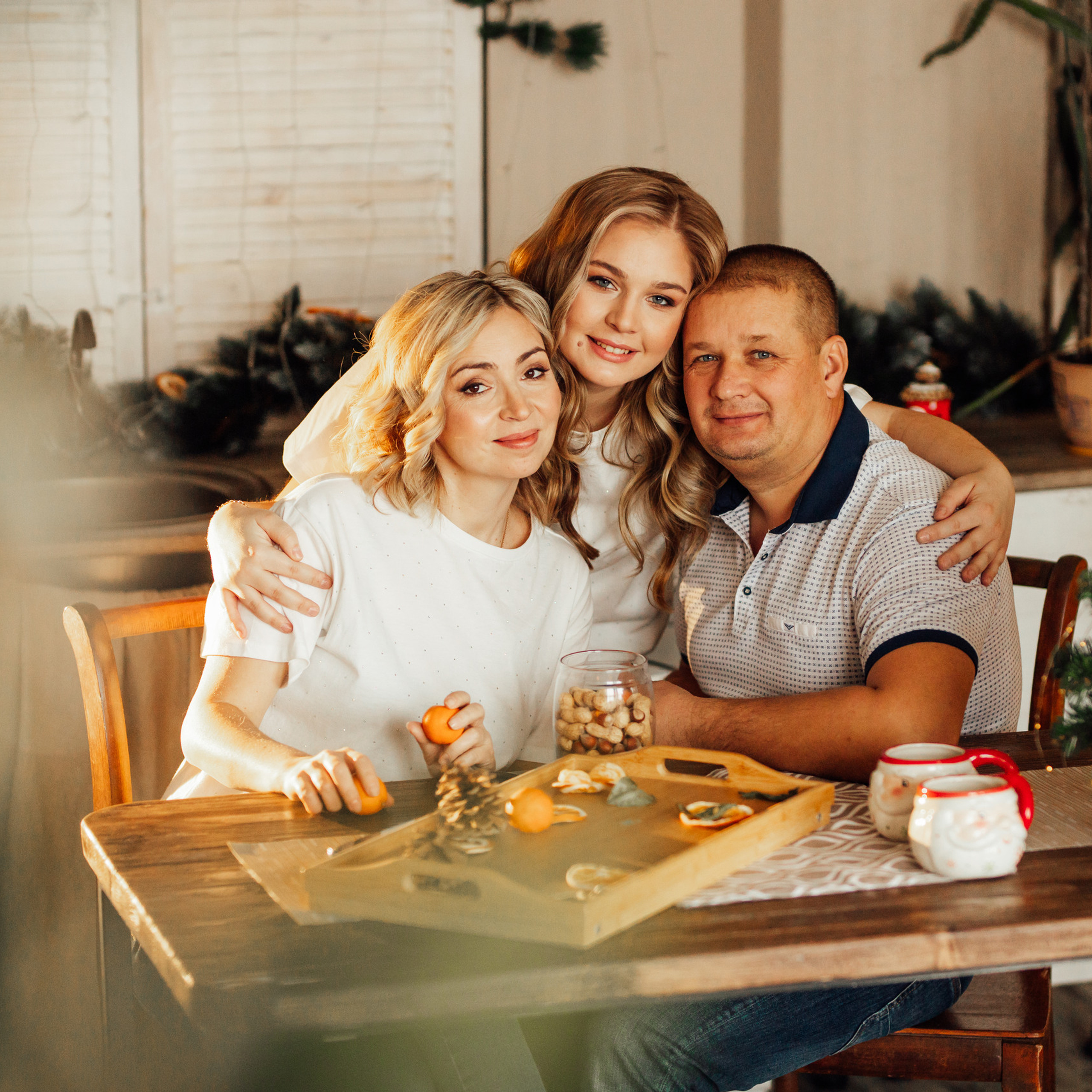 Рома, Юля и Алена