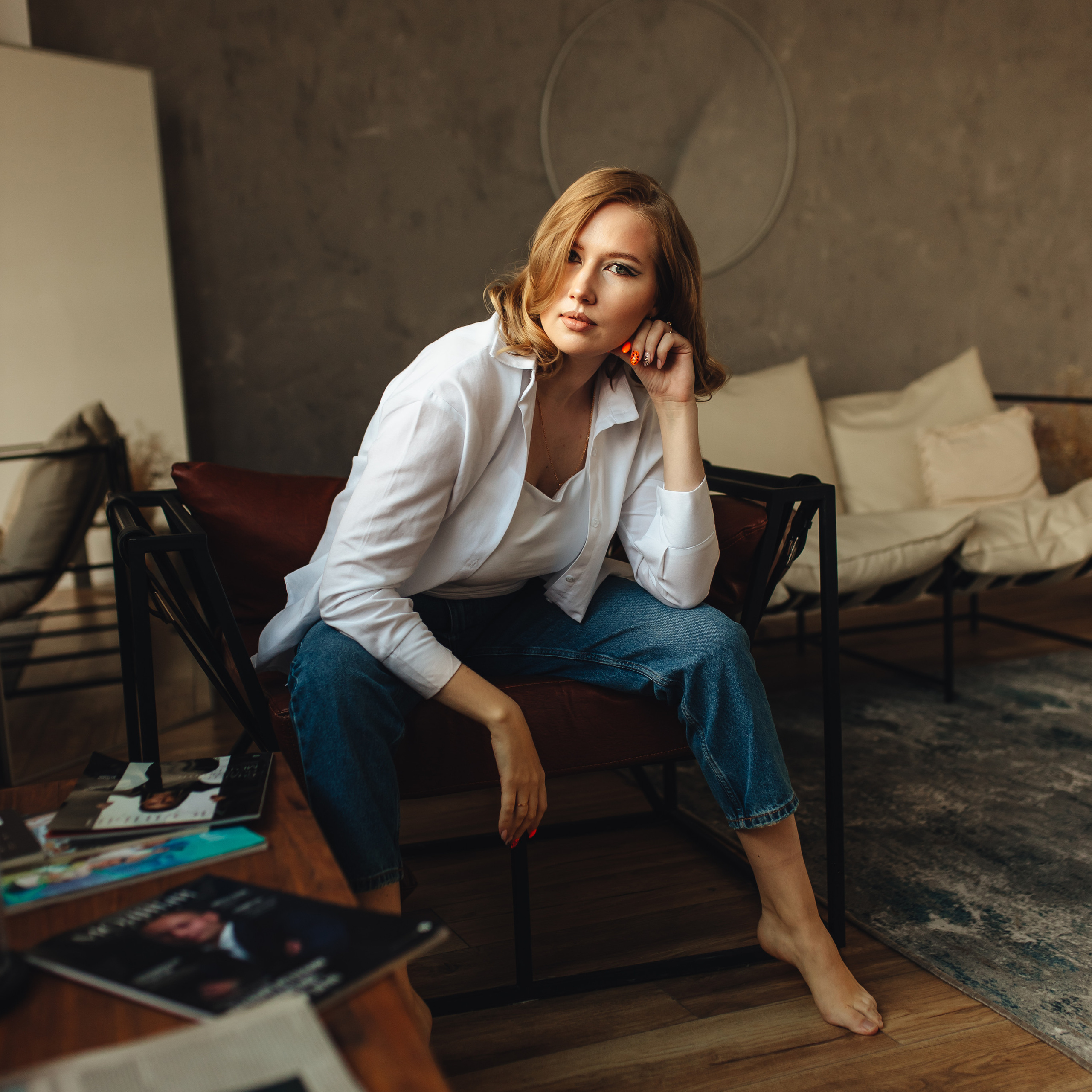 Настя в зале Модерн