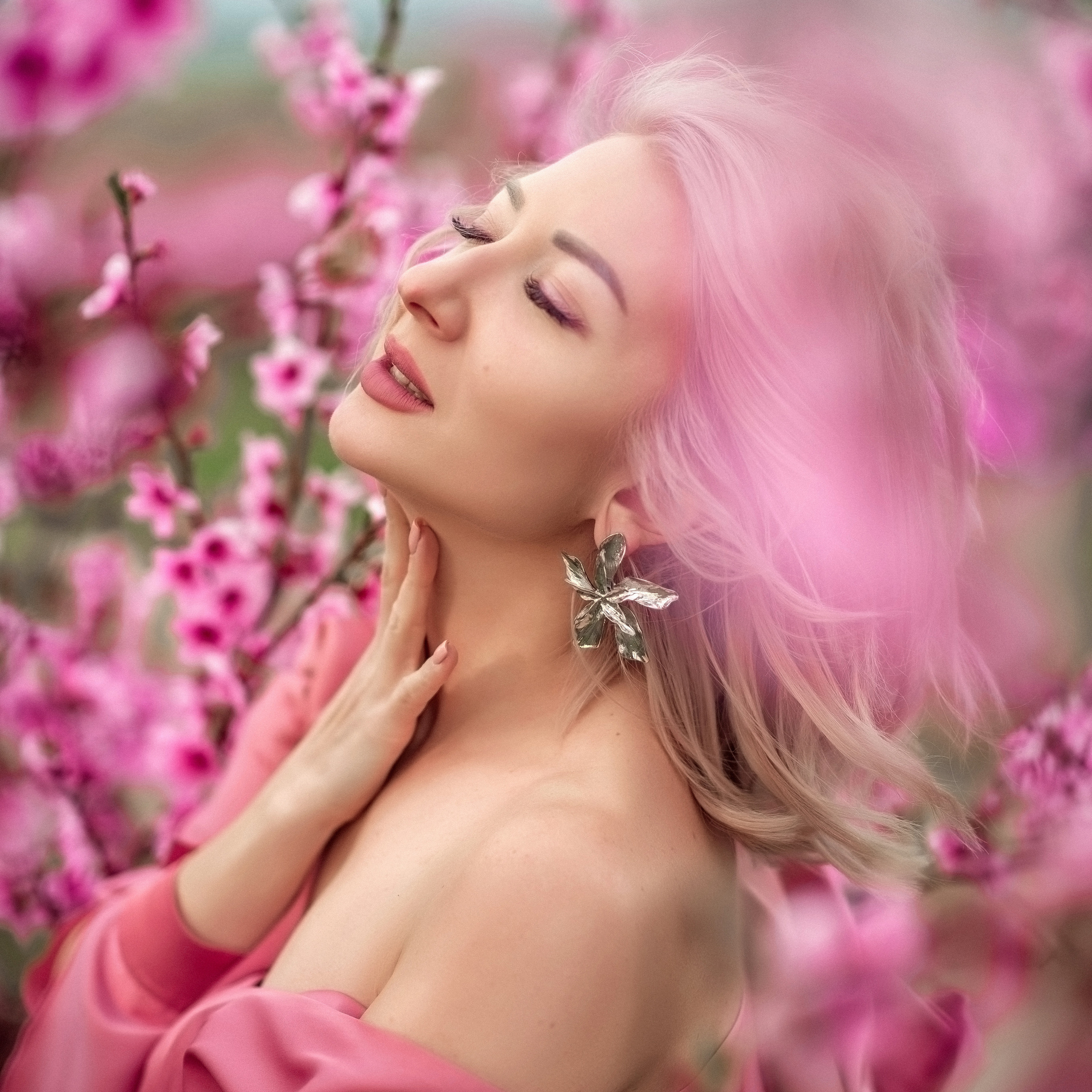 Персиковые сады