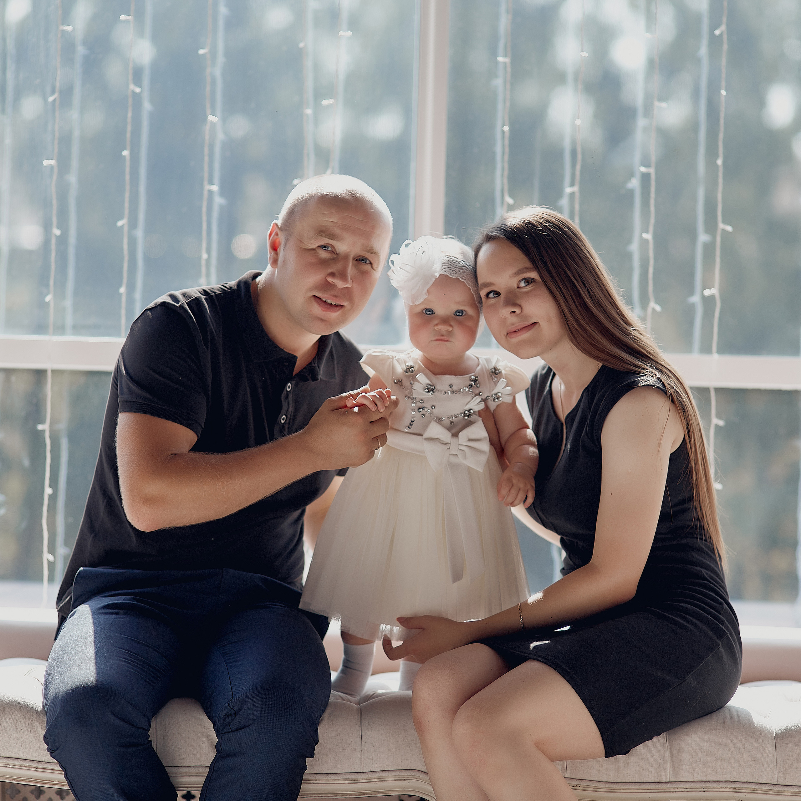 Первый день рождения прекрасной девочки