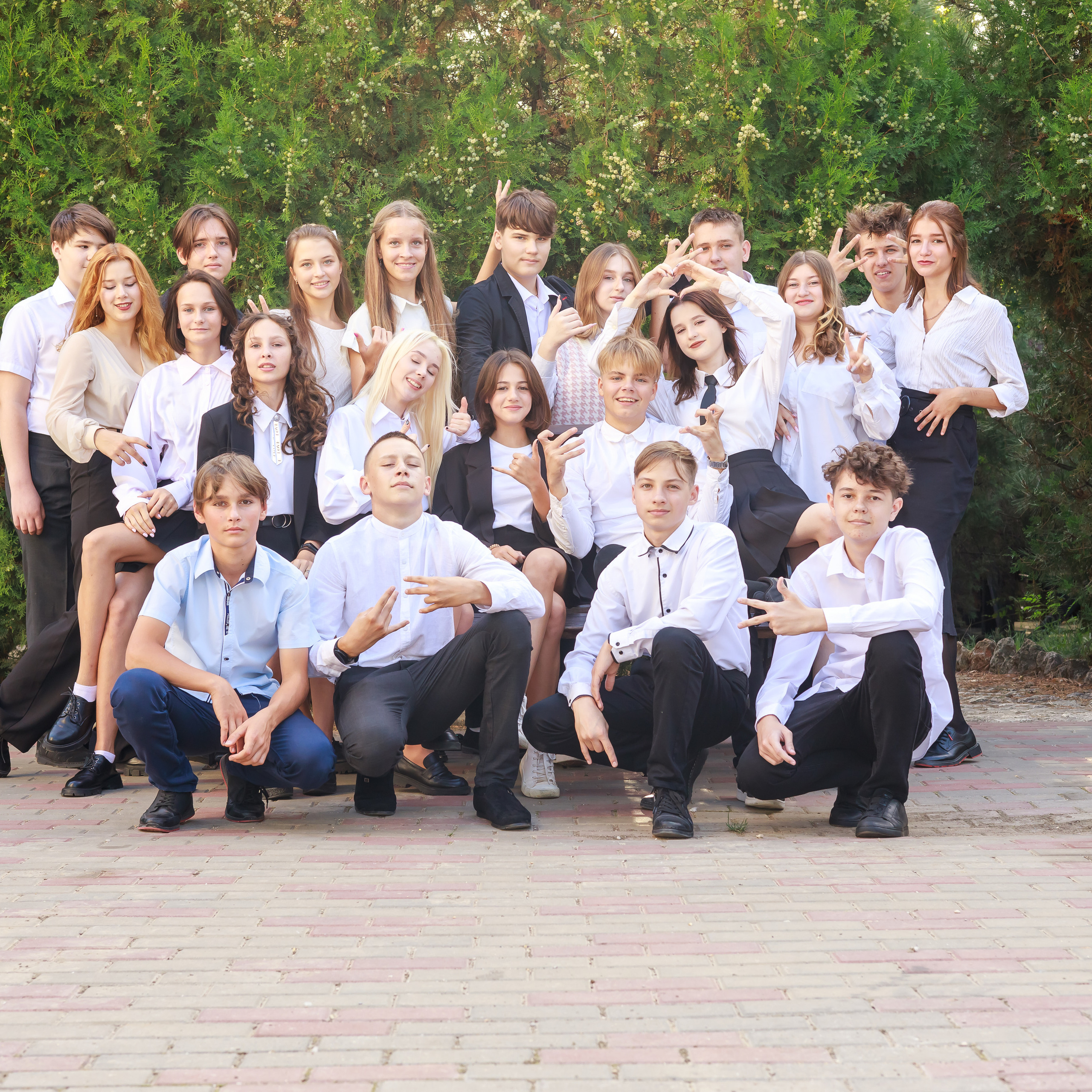 Выпускные альбомы Севастополь. Виньетки для школы и детского сада. Выпускные Альбомы Севастополь Альбатрос Альбом