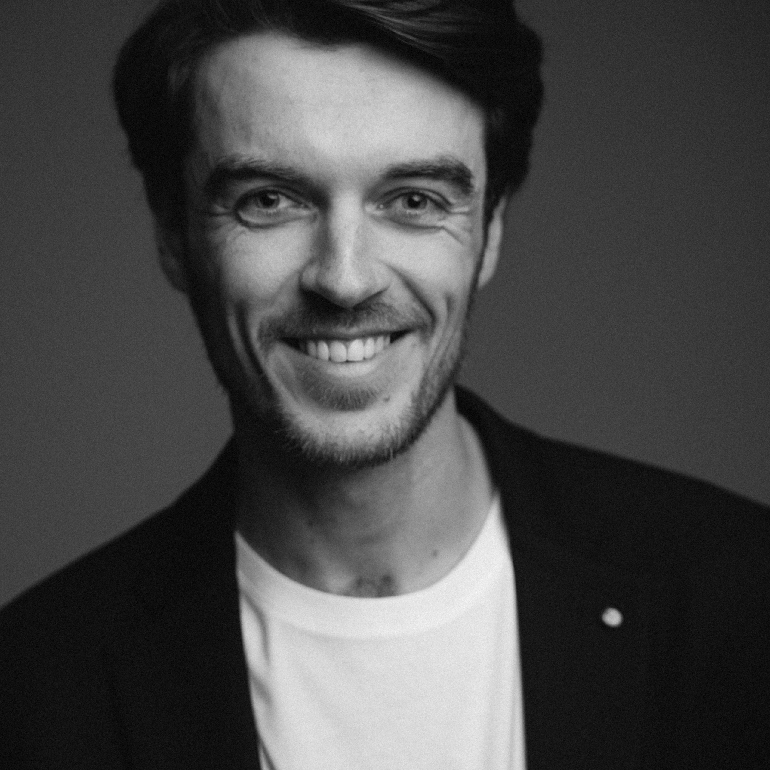 Сергей Бузин