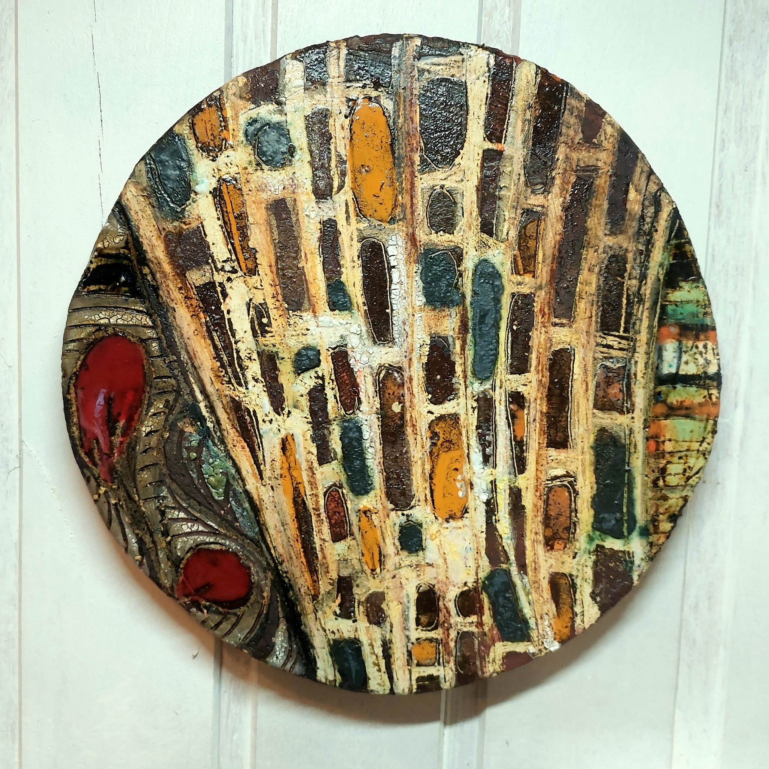 Стены храма