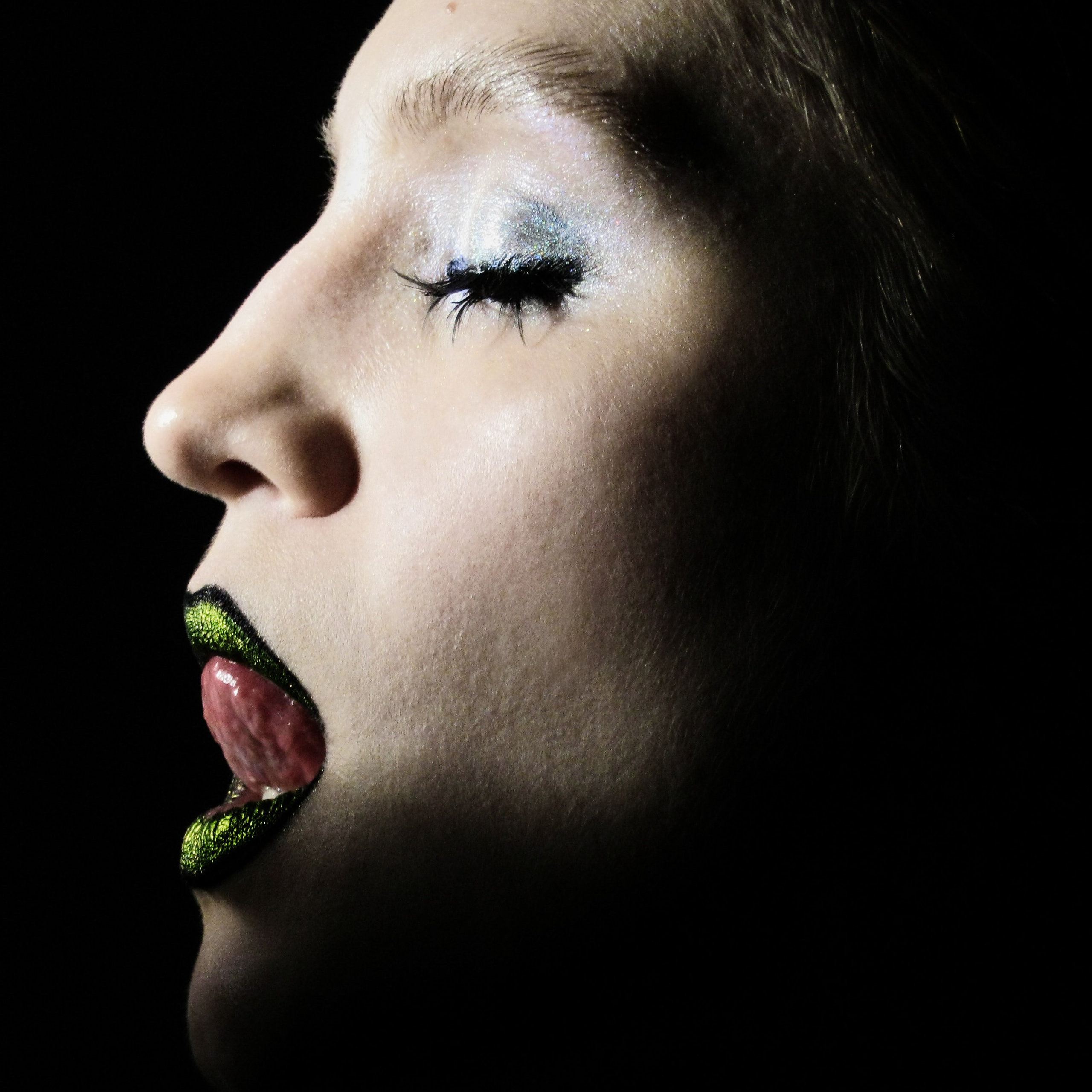 MAke Up MAde Me a BAd BItch. Daria Blinova