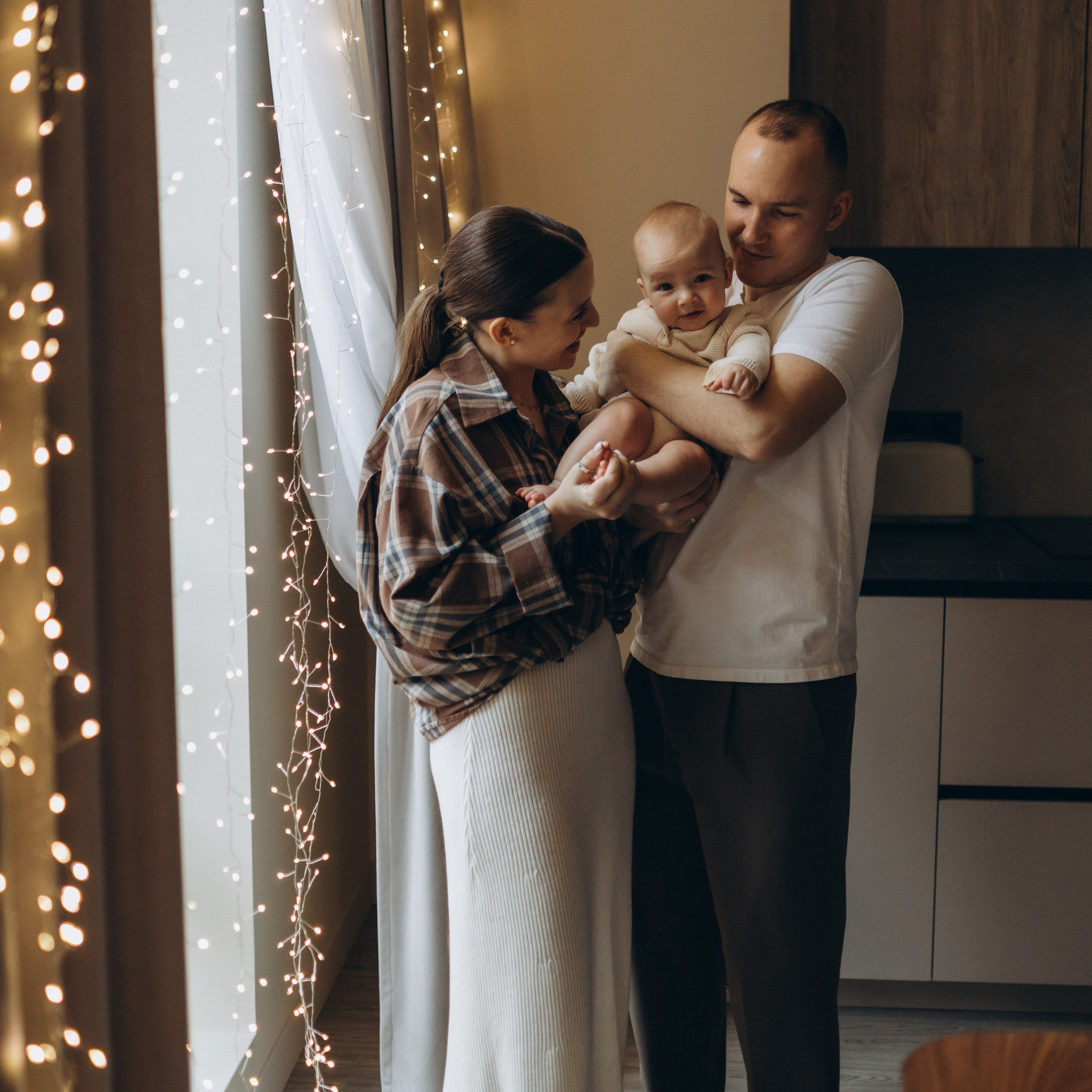 Домашняя новогодняя история про Леона