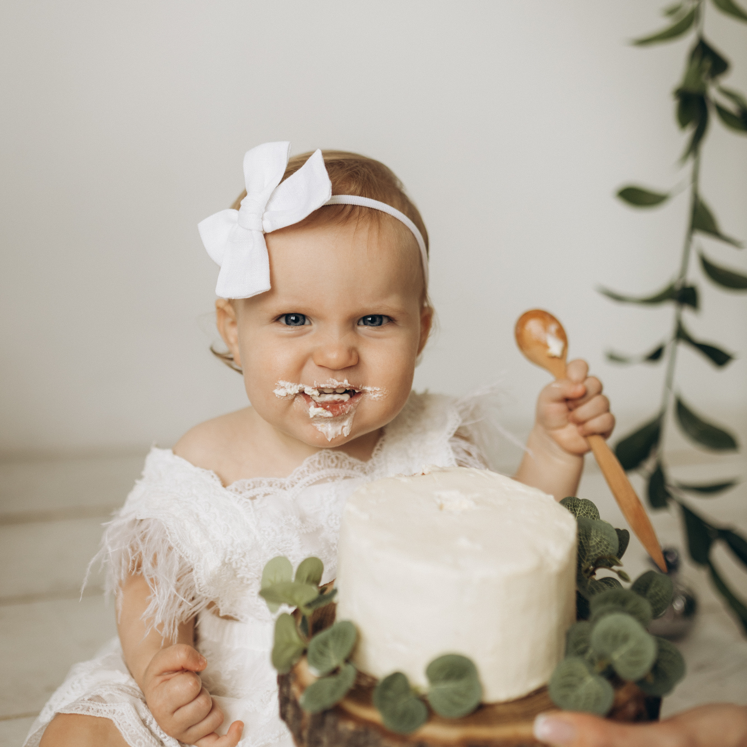 Есения 1 годик