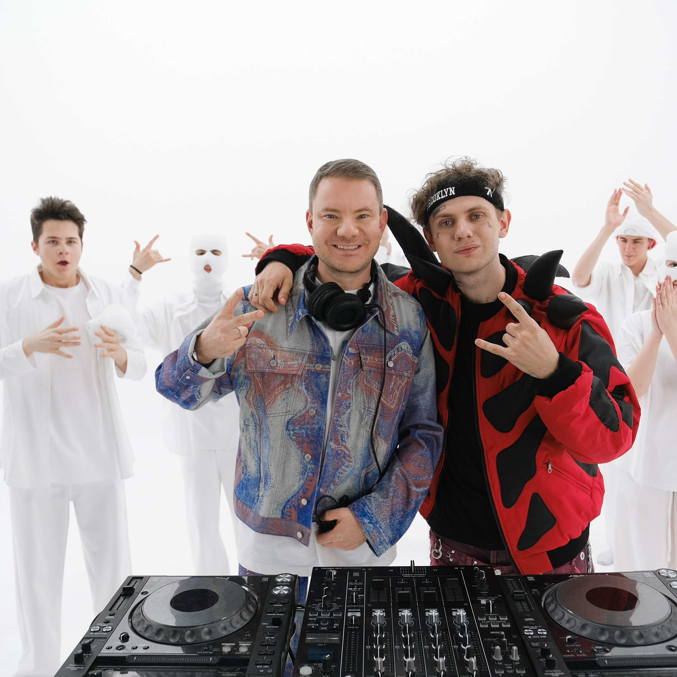 Бэкстейдж DJ Smash