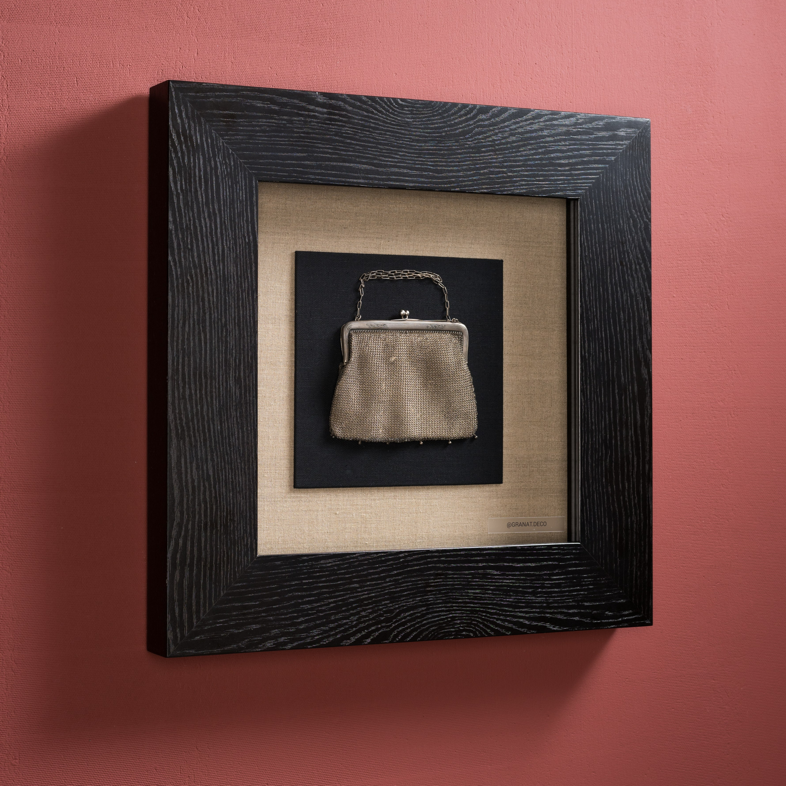 Исчезающий вид сумочки