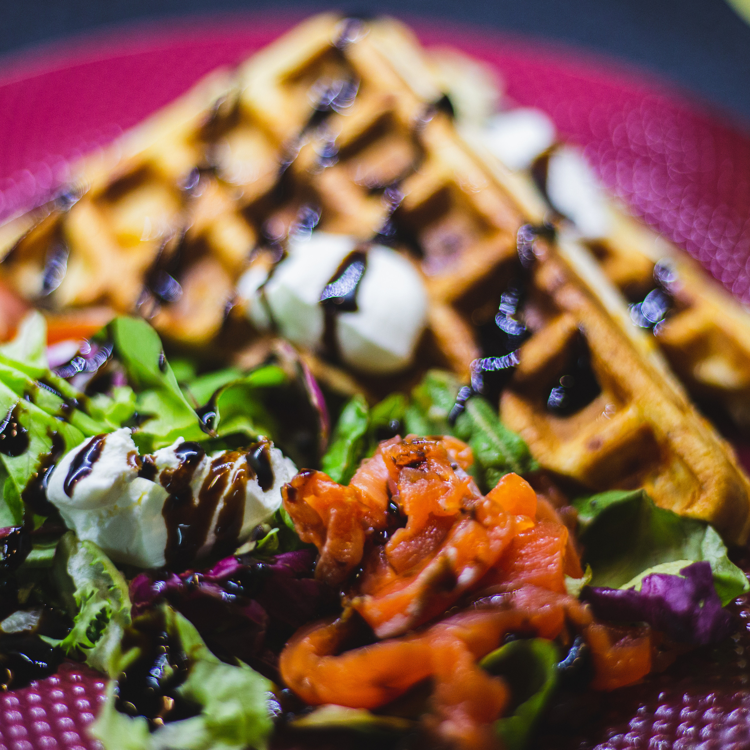 LOFT-бар Критика