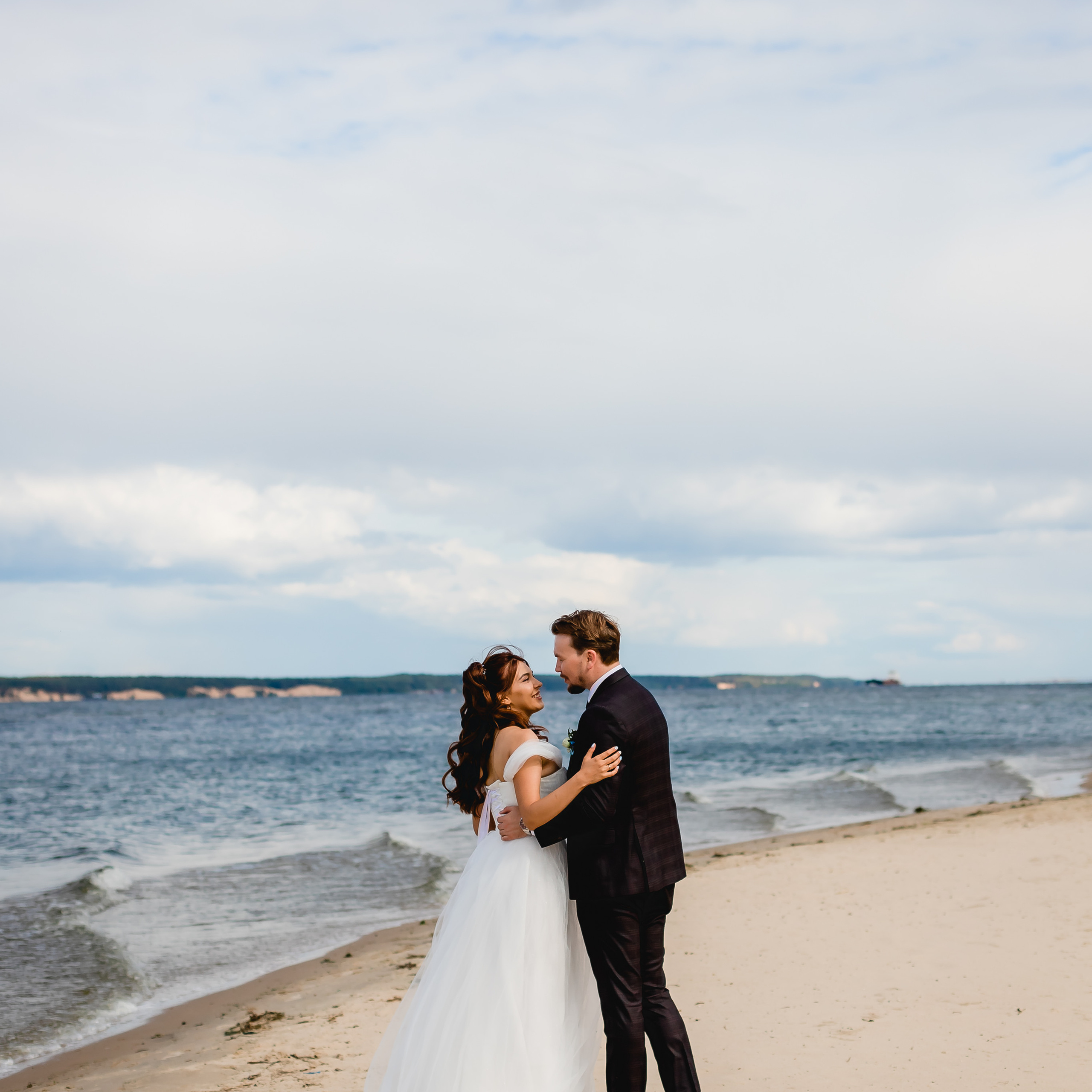 Алиса и Дмитрий