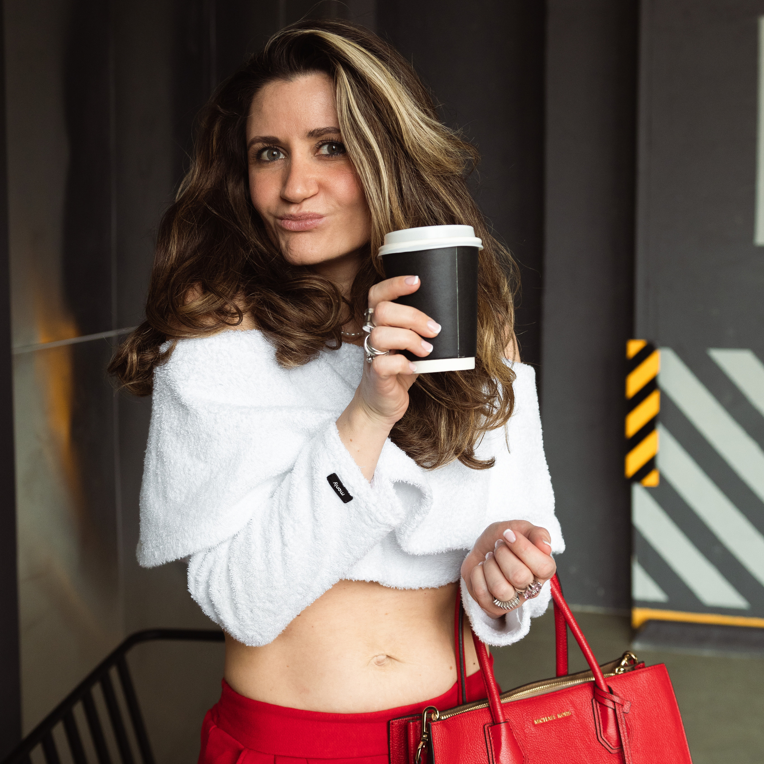 Майя (съемка для блога @maya.odnatakaya и бренда @omg.monly)