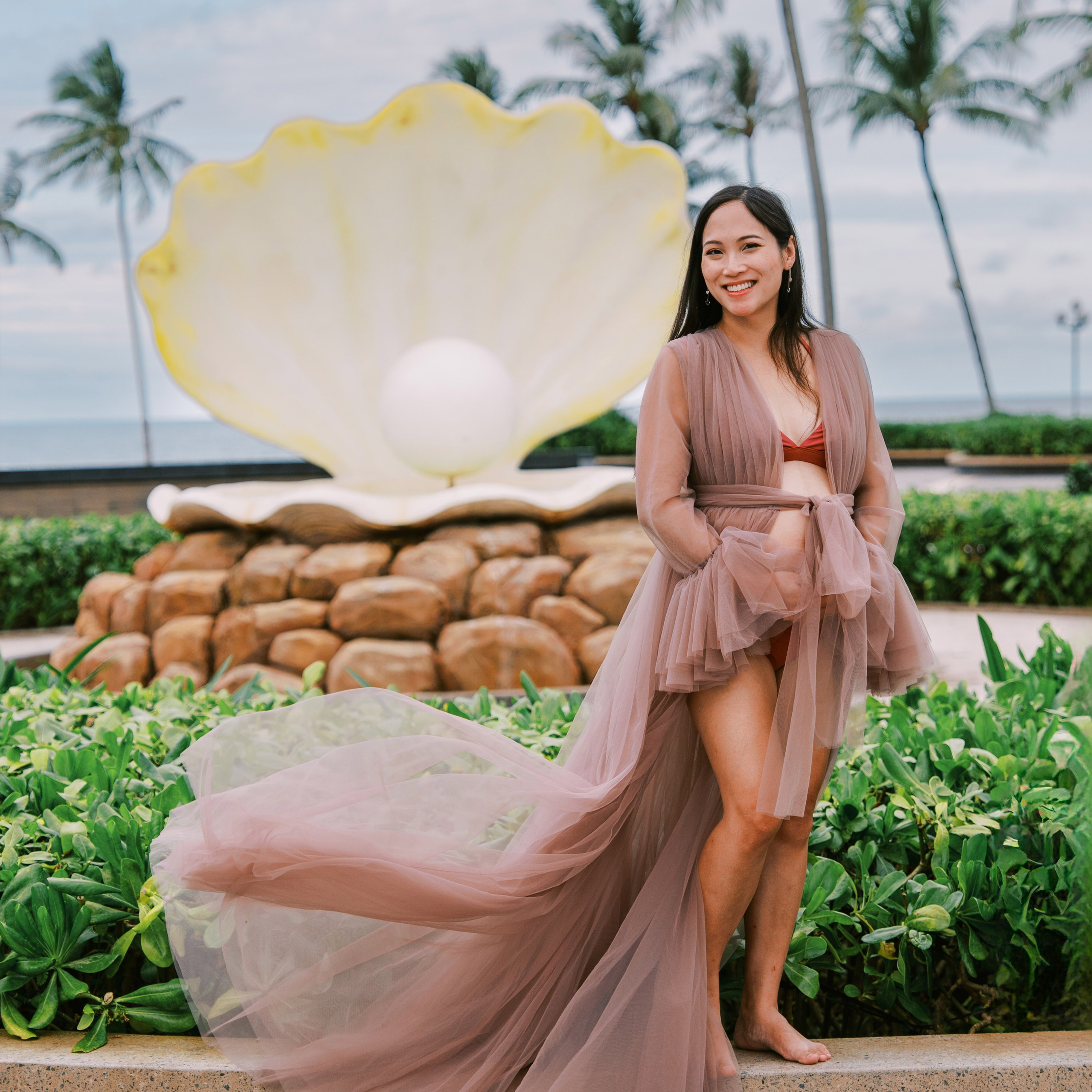 Island style pregnancy photo shoot