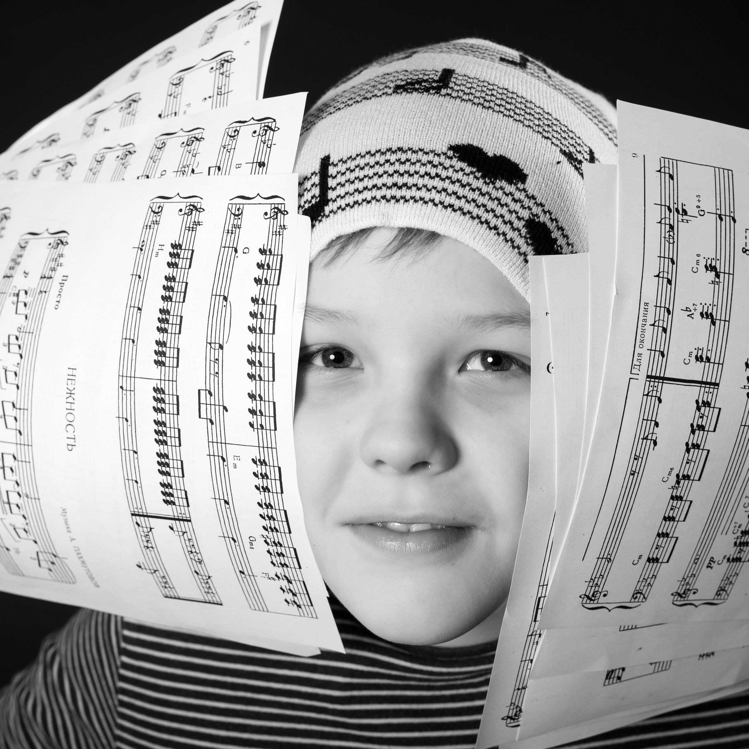 Фотосессия с пианино в студии