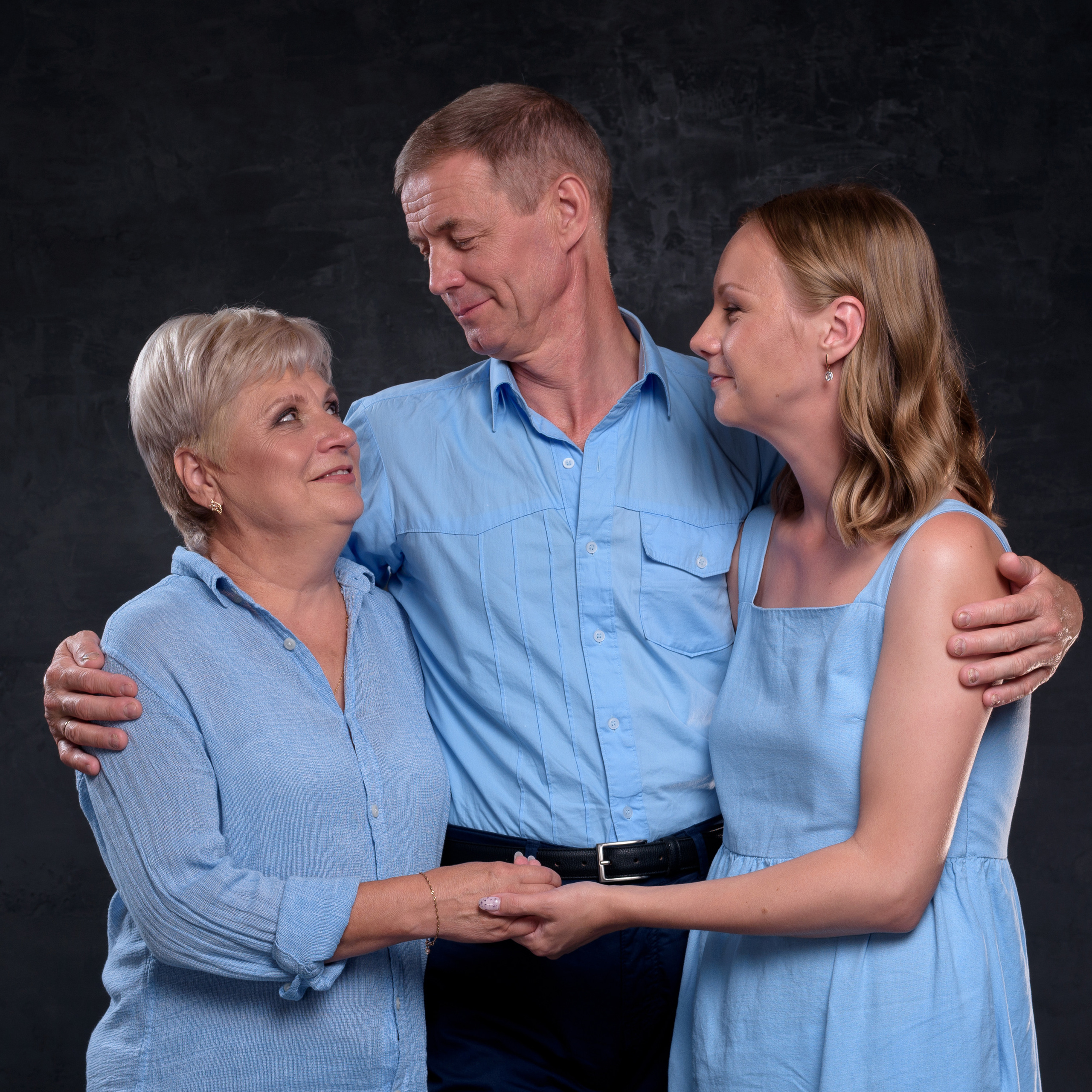 Ирина с родителями. Фотографы в Орле Шестопаловы Юлия и Юрий