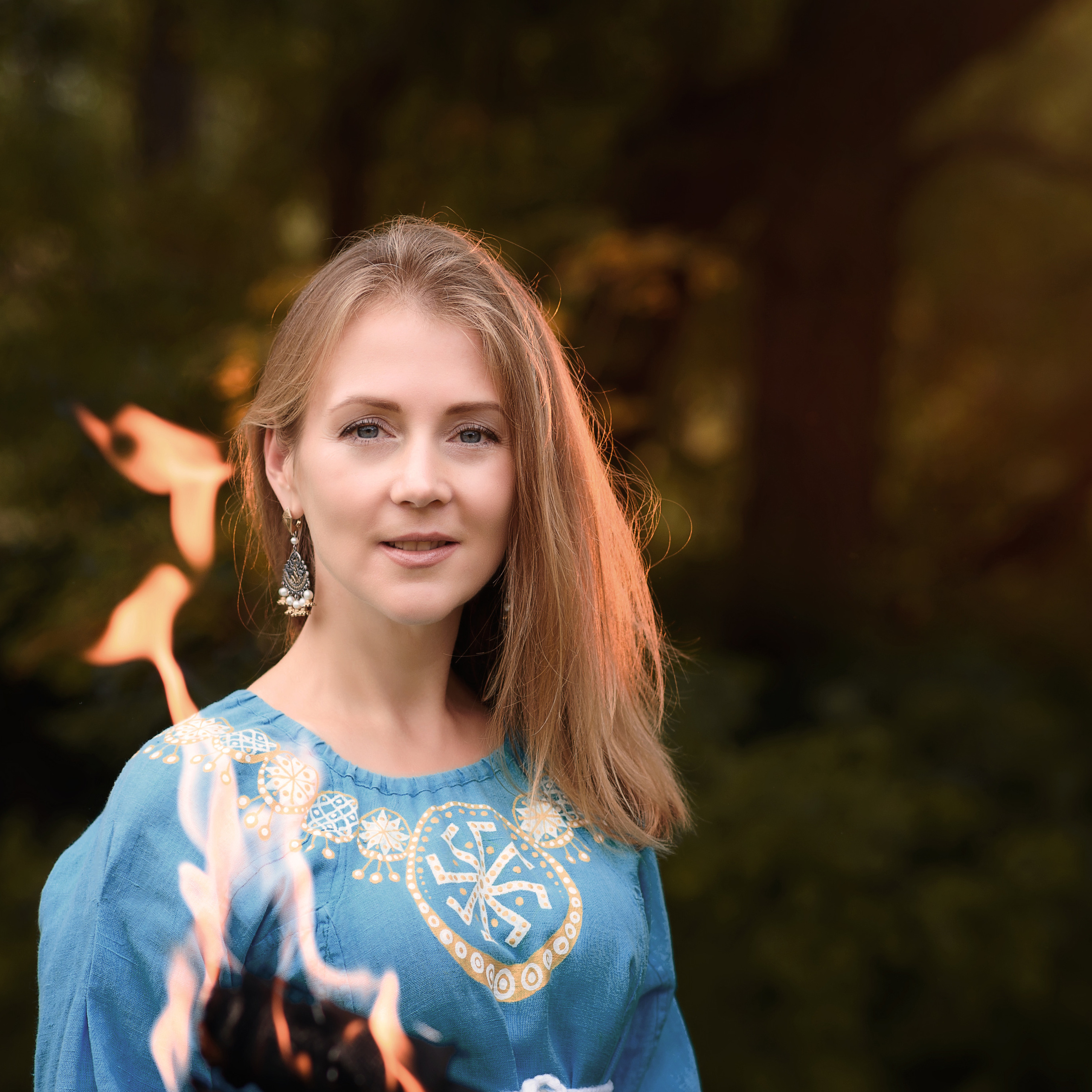 Виктория — фотосессия с огнем. Фотографы в Орле Шестопаловы Юлия и Юрий