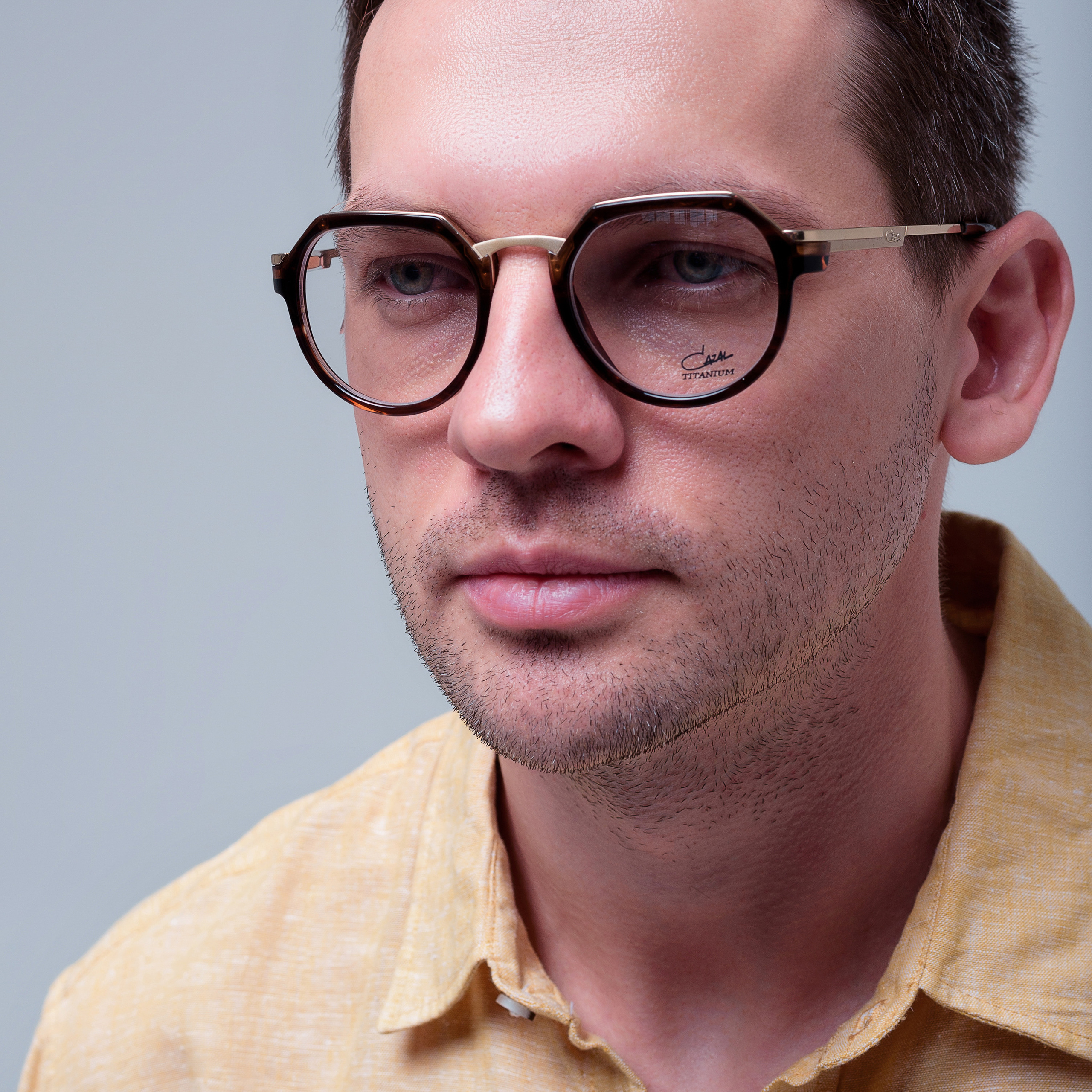 Кампейн для оптики «Глазастик» бренда очков CAZAL. Фотографы в Орле Шестопаловы Юлия и Юрий