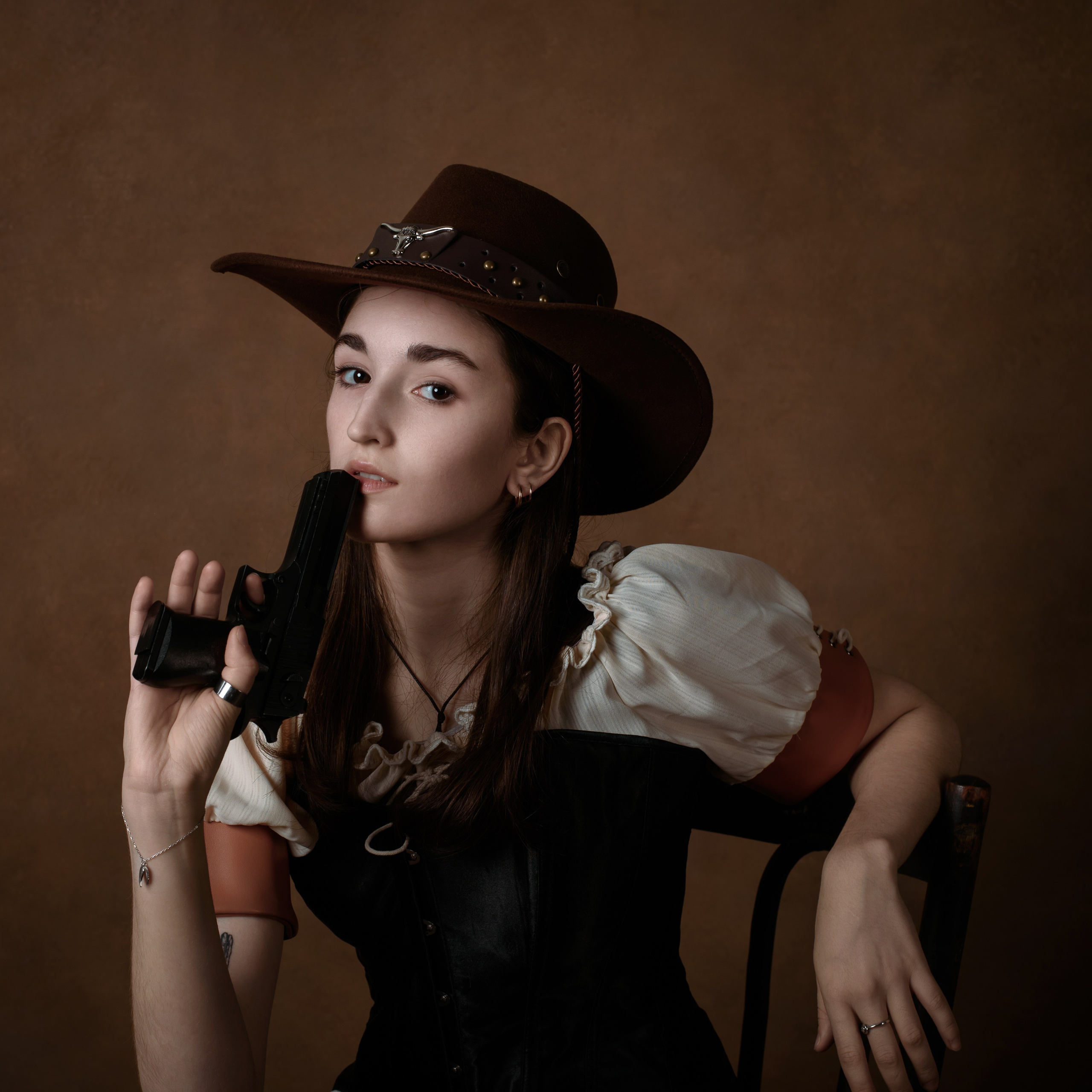 Шляпы. Фотографы в Орле Шестопаловы Юлия и Юрий