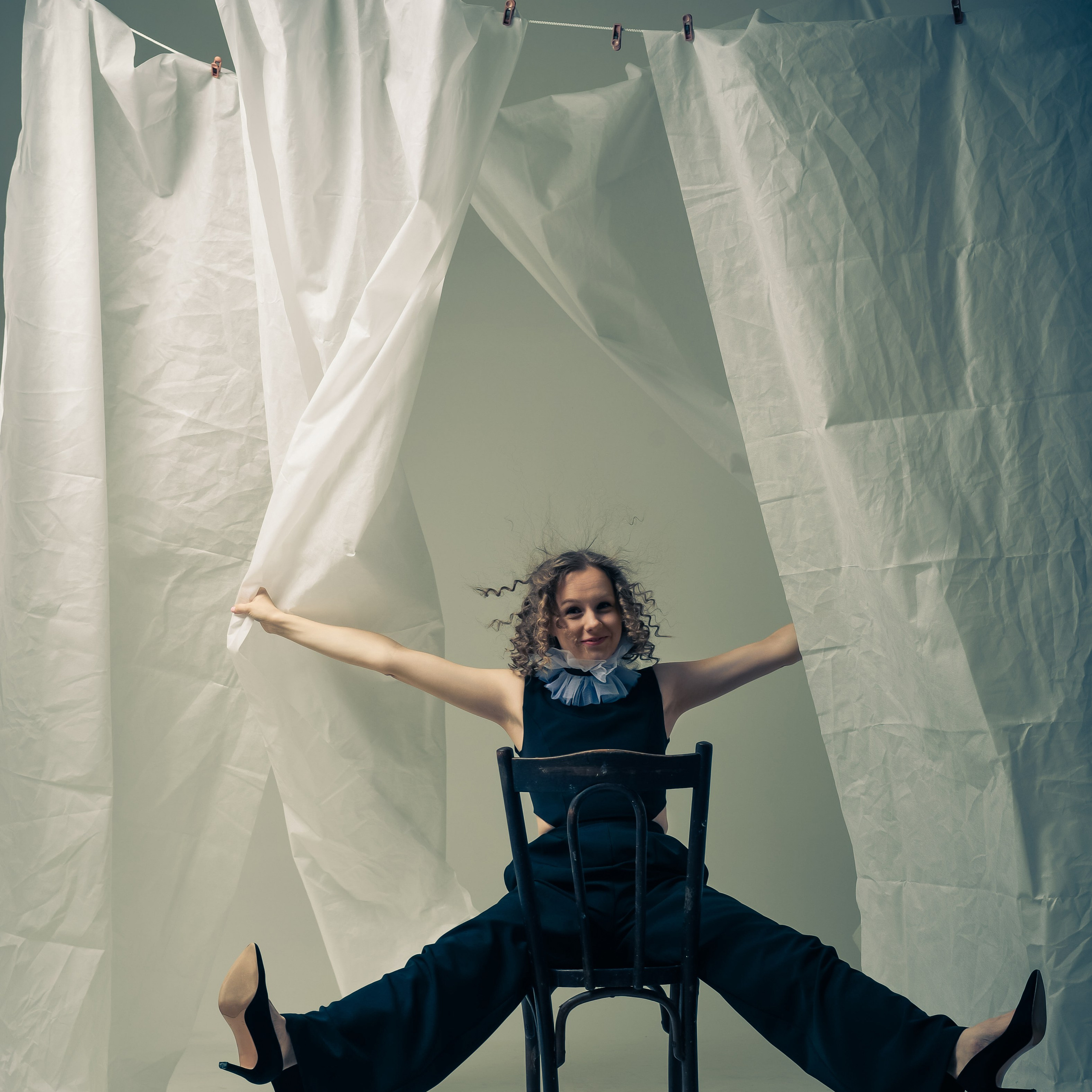 Ирина фотосессия с простынями. Фотографы в Орле Шестопаловы Юлия и Юрий