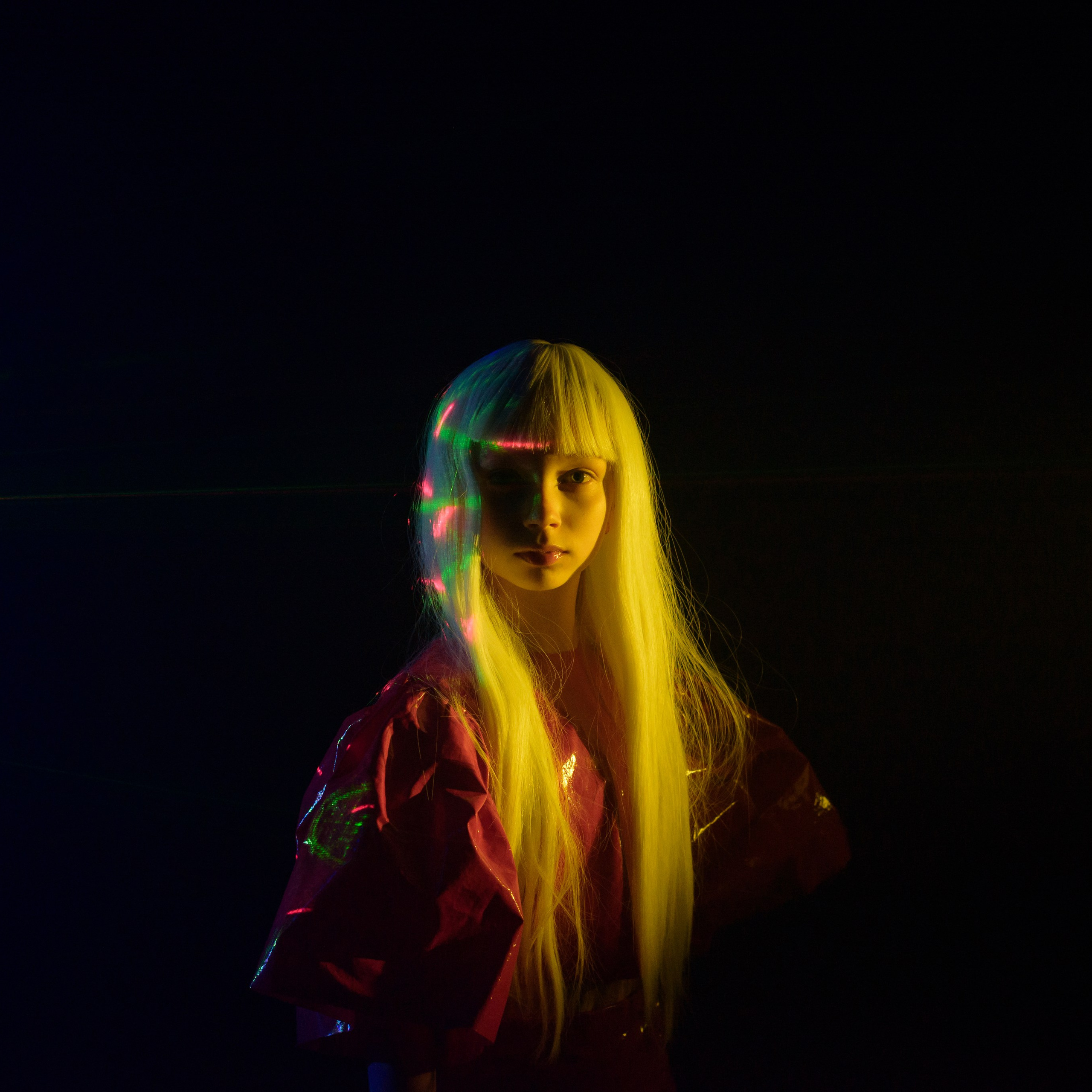 Иванна съемка с лазером. Фотографы в Орле Шестопаловы Юлия и Юрий