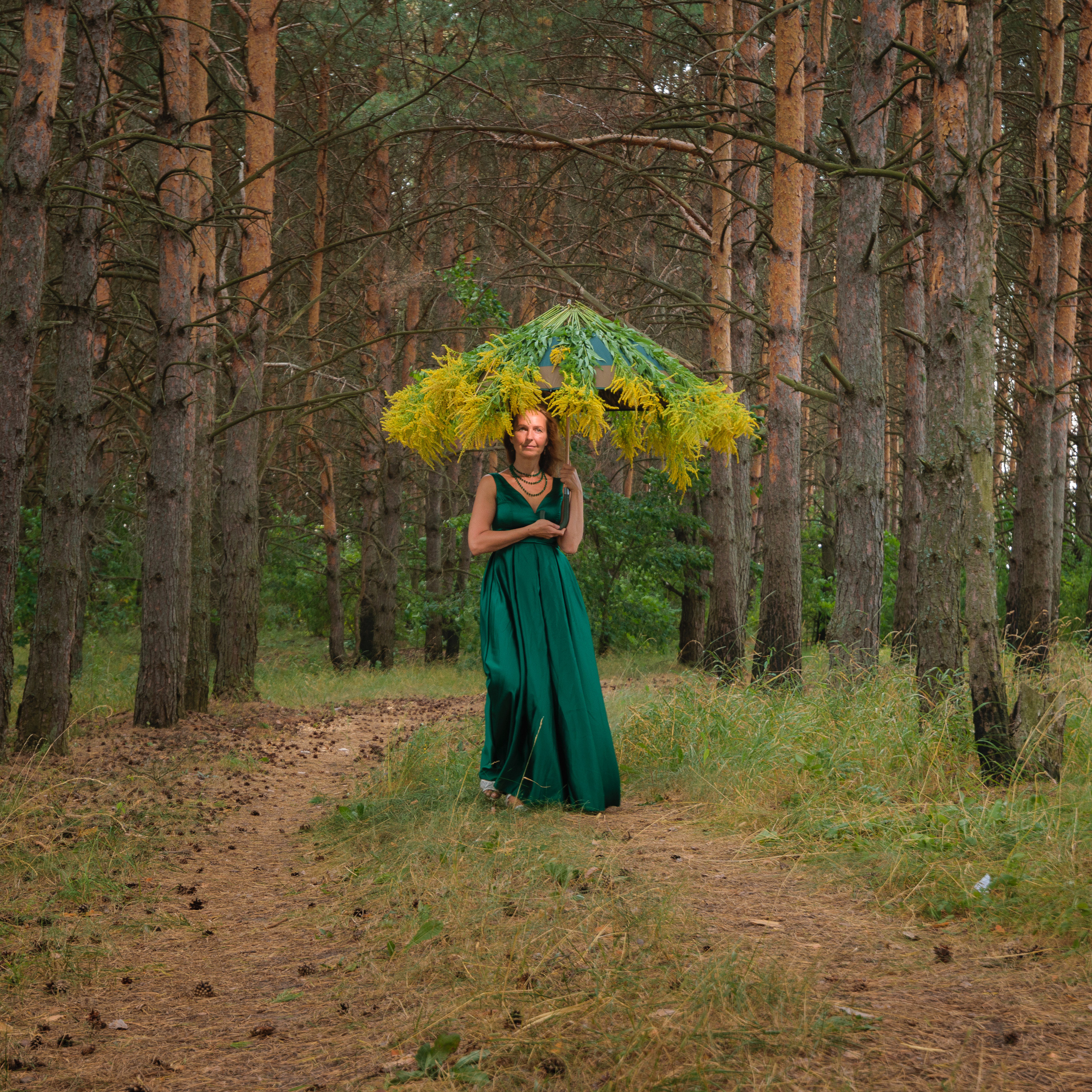 Евгения фотосессия на природе. Фотографы в Орле Шестопаловы Юлия и Юрий