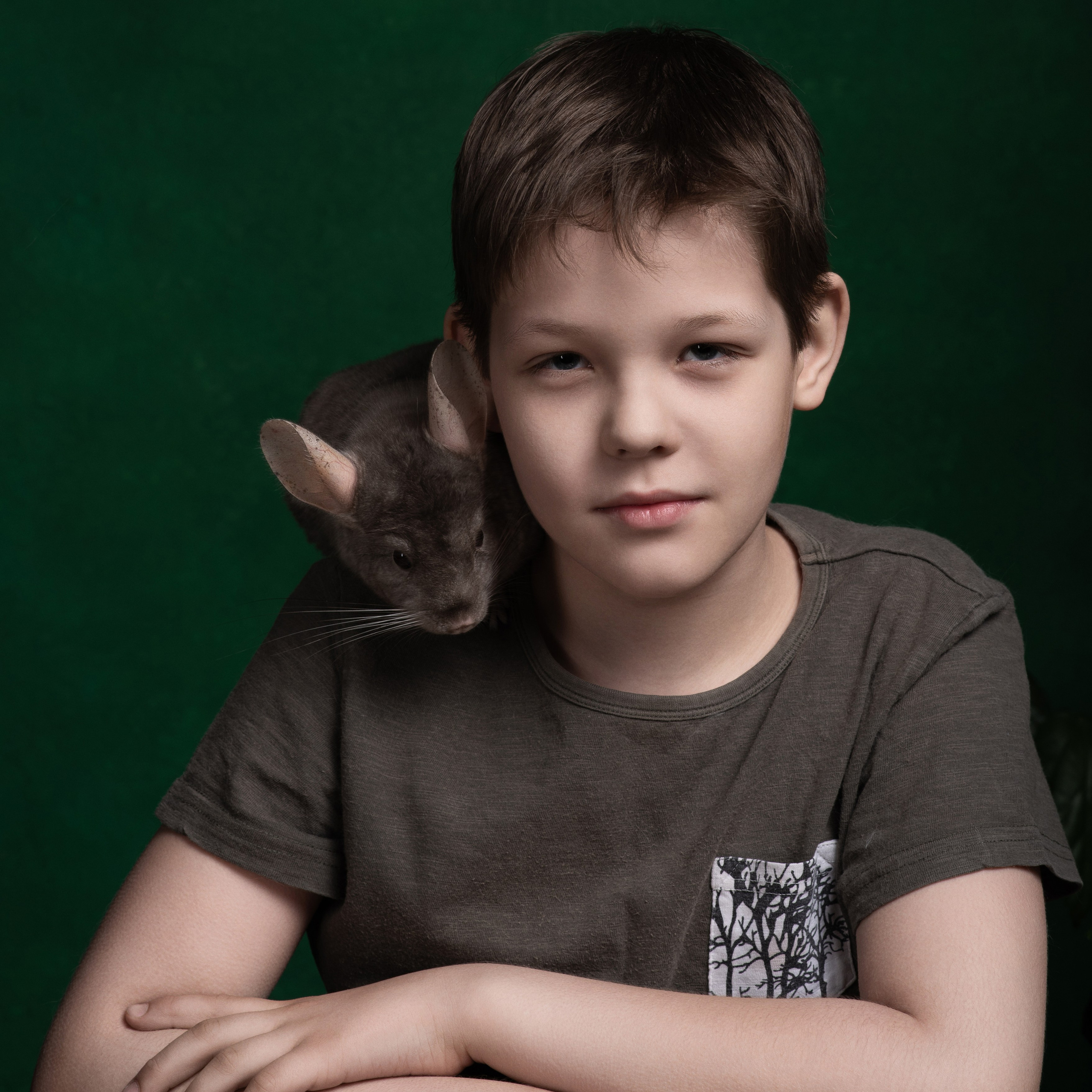 Владимир — фотосессия с шиншиллой. Фотографы в Орле Шестопаловы Юлия и Юрий